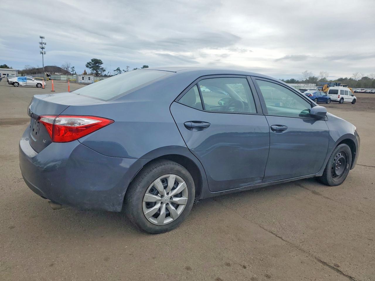2014 Toyota Corolla Blue vin: 2T1BURHE8EC151926