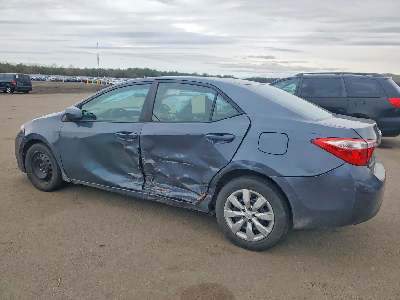 2014 Toyota Corolla Blue vin: 2T1BURHE8EC151926
