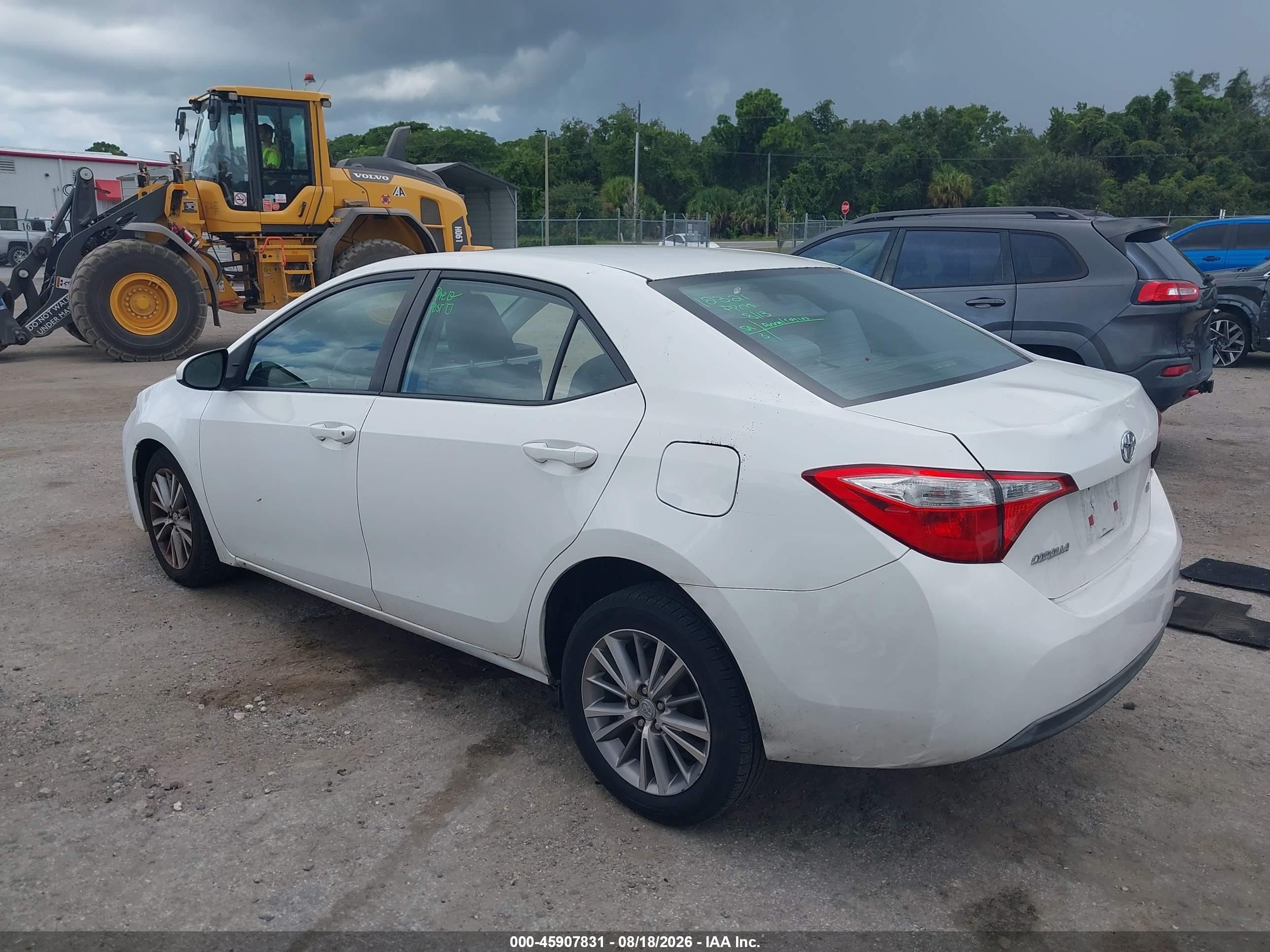 2014 Toyota Corolla Le Plus White vin: 2T1BURHE8EC154647