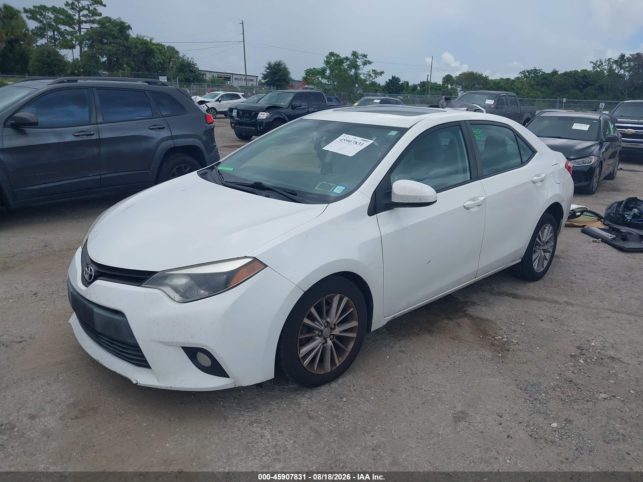 2014 Toyota Corolla Le Plus White vin: 2T1BURHE8EC154647