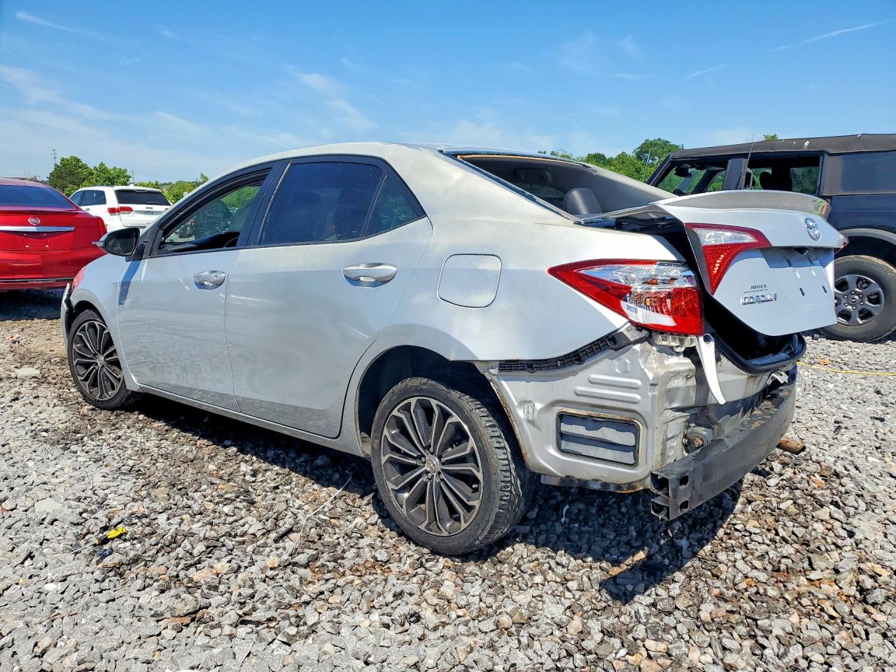 2014 Toyota Corolla S Plus Silver vin: 2T1BURHE8EC167950