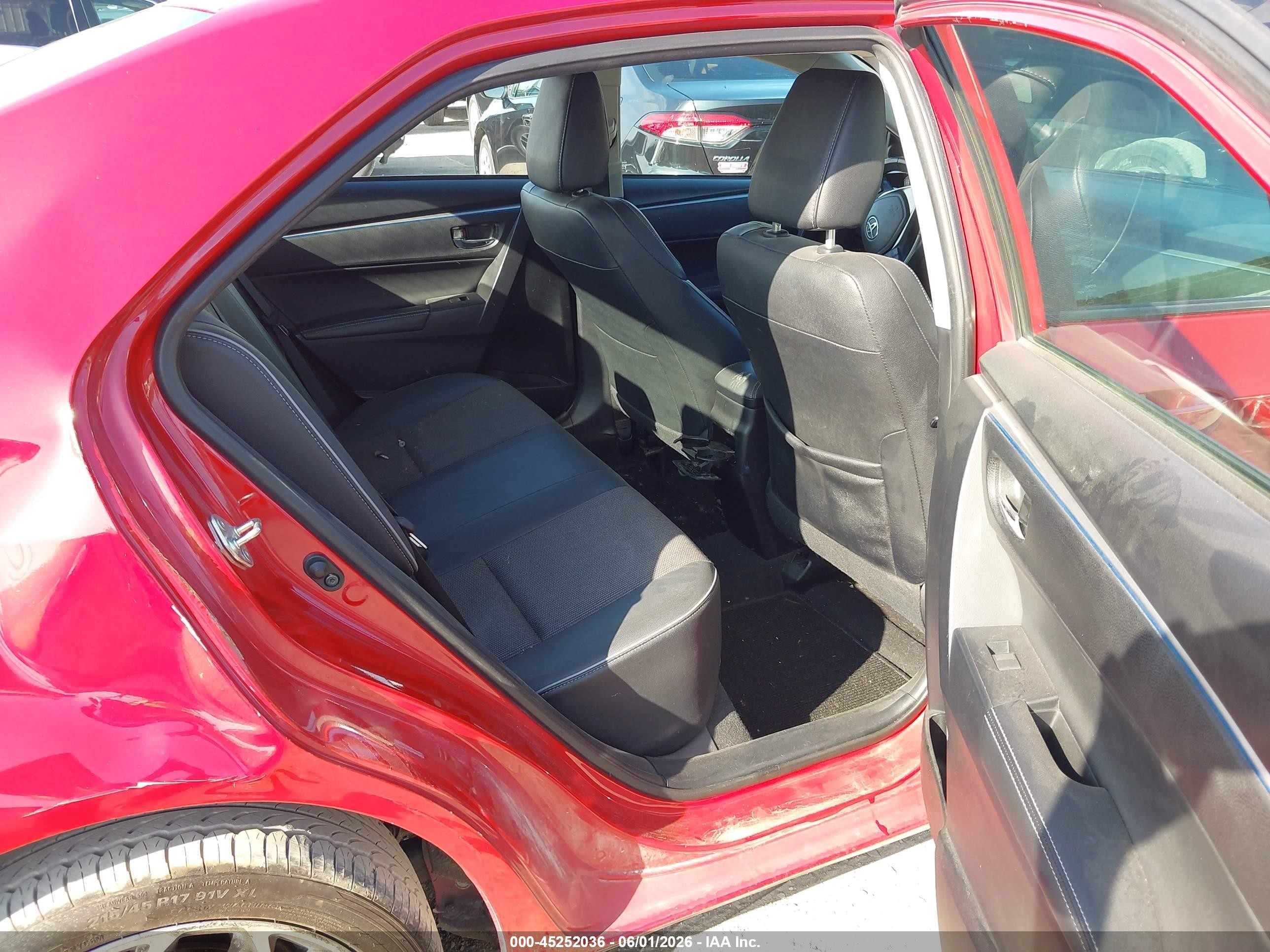 2014 Toyota Corolla S Plus Red vin: 2T1BURHE8EC187499