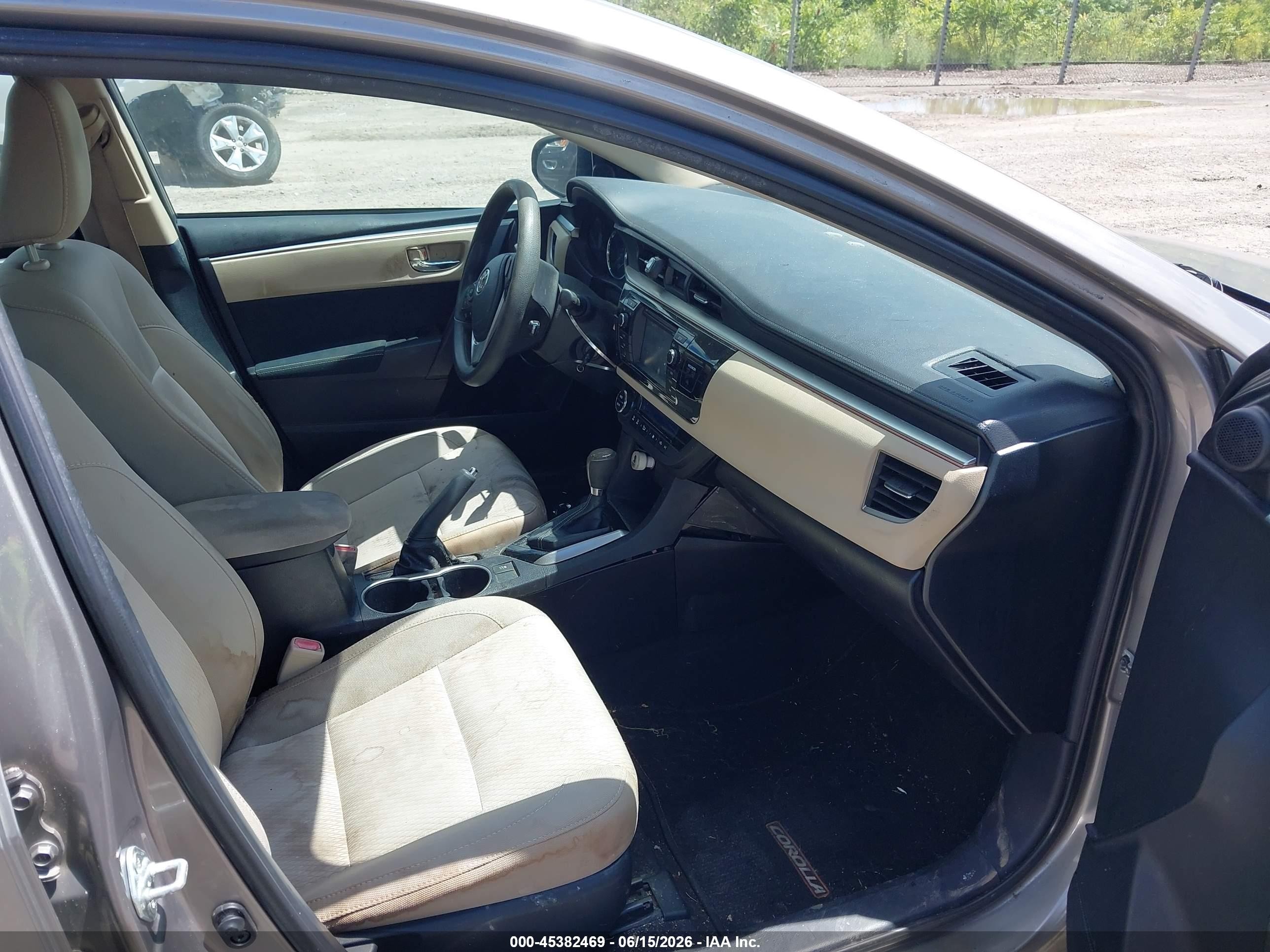 2014 Toyota Corolla Le Silver vin: 2T1BURHE8EC204205