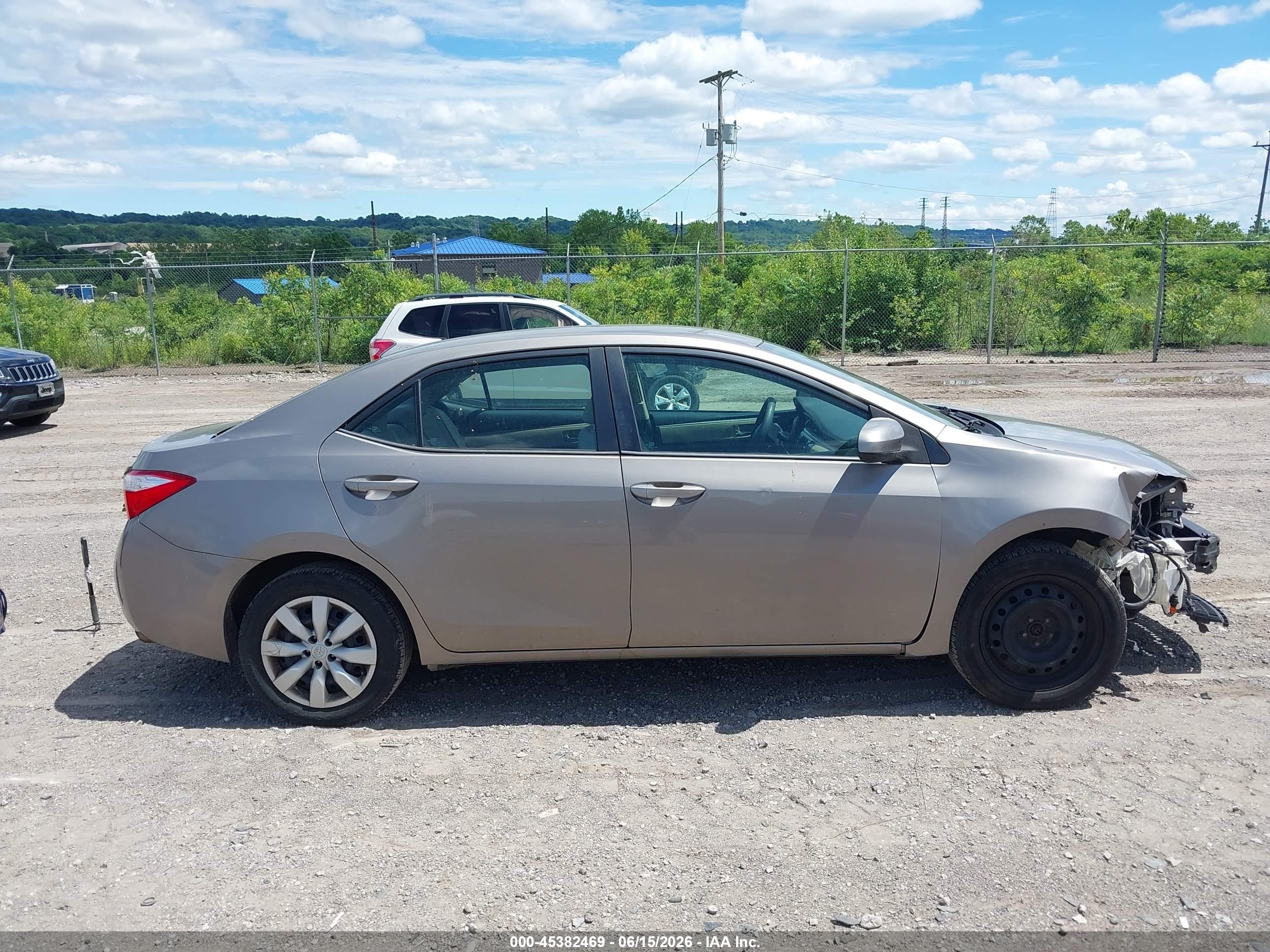 2014 Toyota Corolla Le Silver vin: 2T1BURHE8EC204205