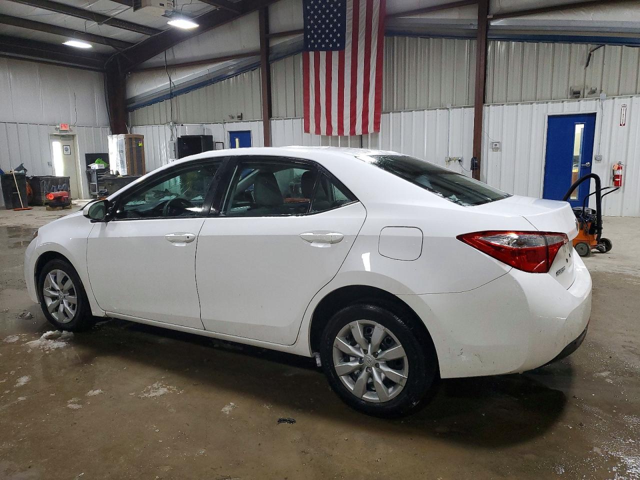 2014 Toyota Corolla Le White vin: 2T1BURHE8EC204351