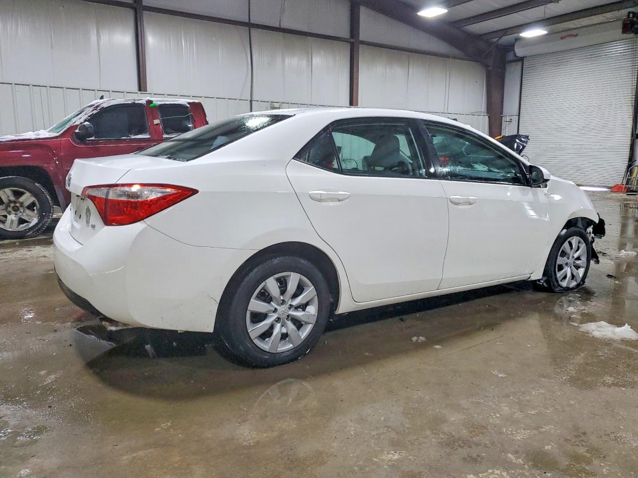 2014 Toyota Corolla Le White vin: 2T1BURHE8EC204351