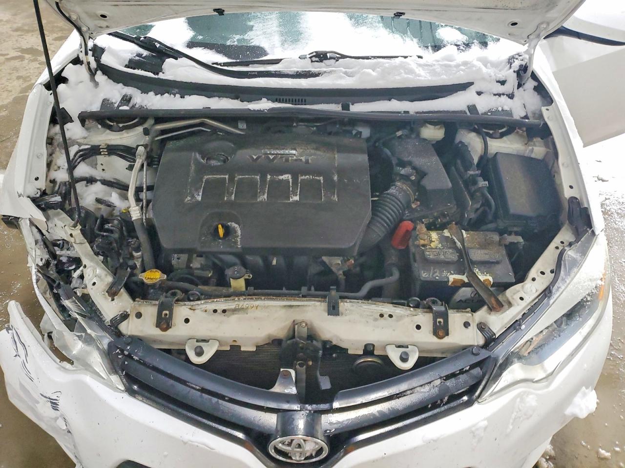 2014 Toyota Corolla Le White vin: 2T1BURHE8EC204351