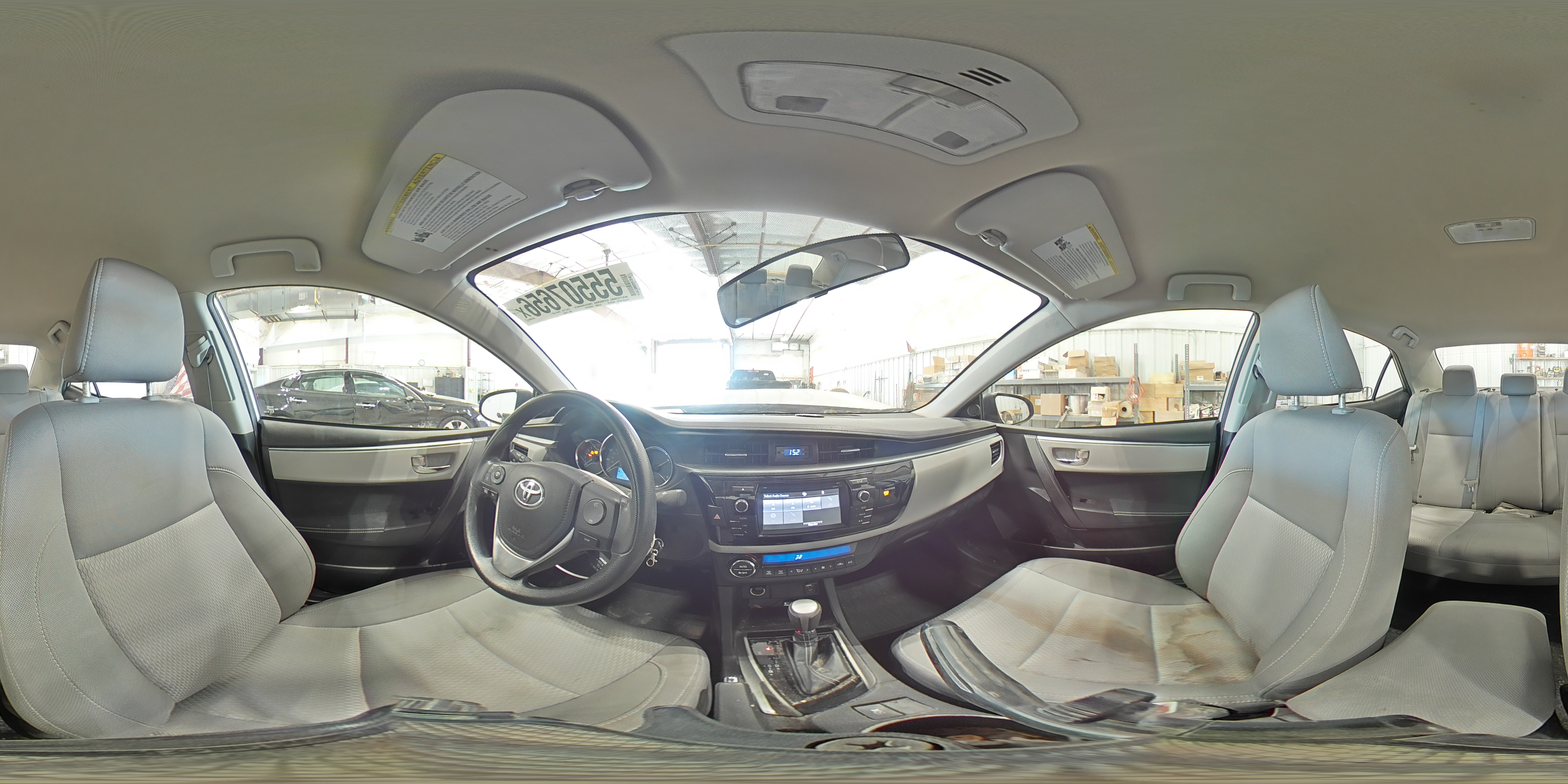 2014 Toyota Corolla Le Plus Silver vin: 2T1BURHE8EC219691