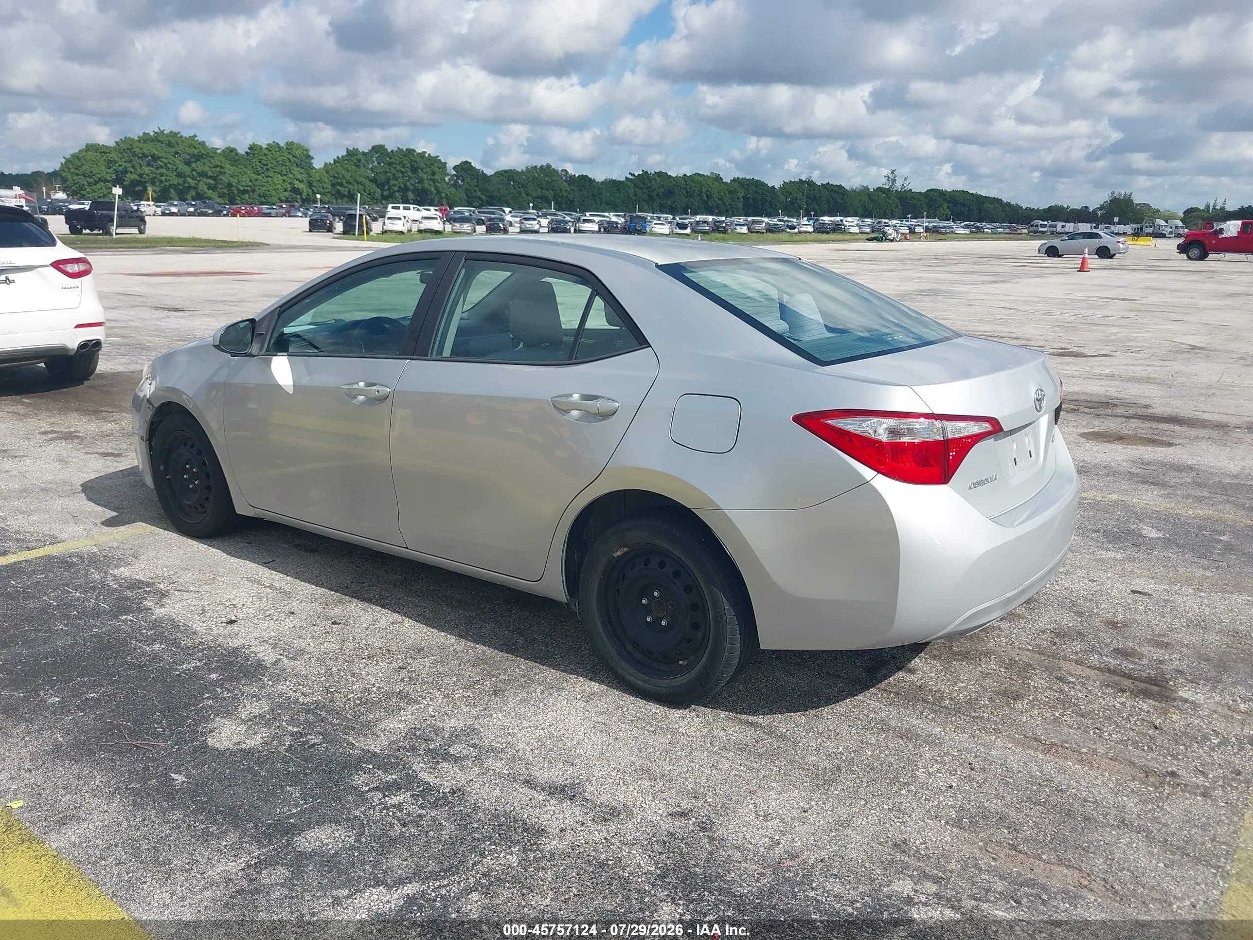 2015 Toyota Corolla Le Silver vin: 2T1BURHE8FC229719