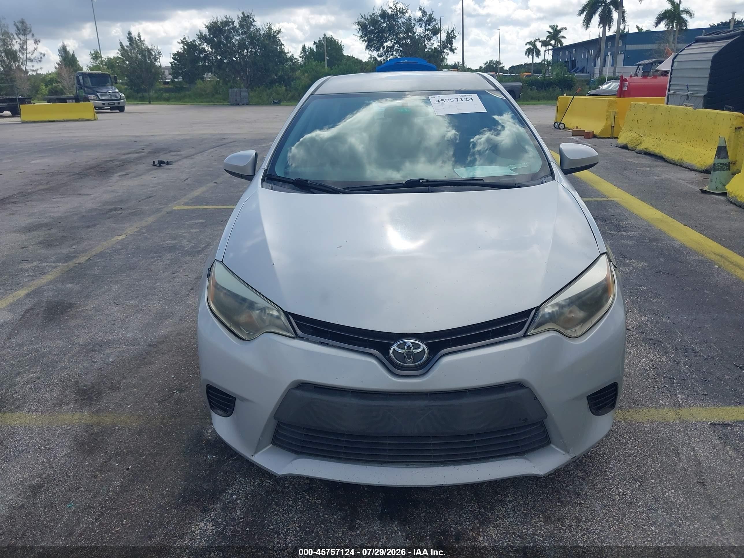 2015 Toyota Corolla Le Silver vin: 2T1BURHE8FC229719