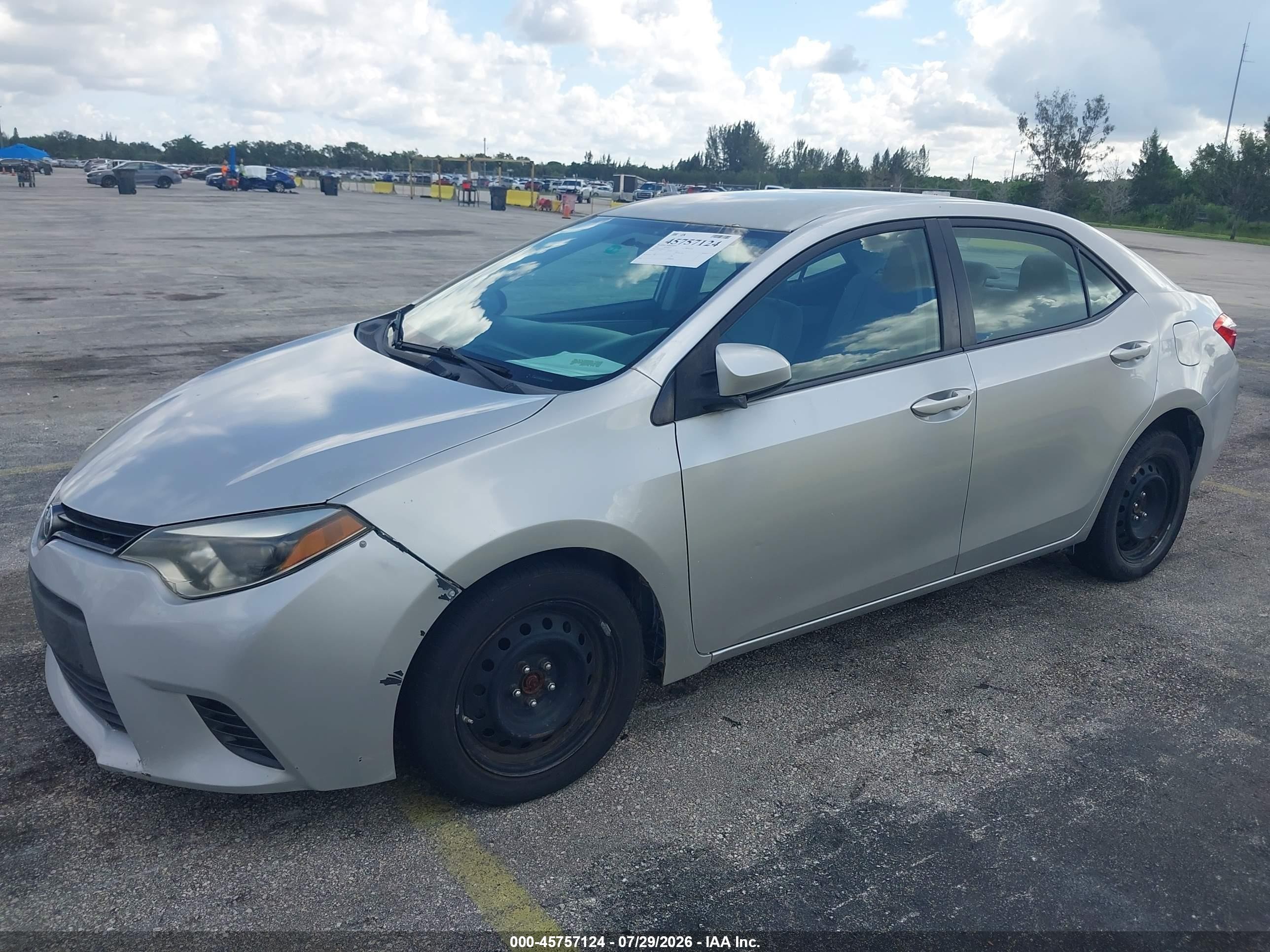 2015 Toyota Corolla Le Silver vin: 2T1BURHE8FC229719