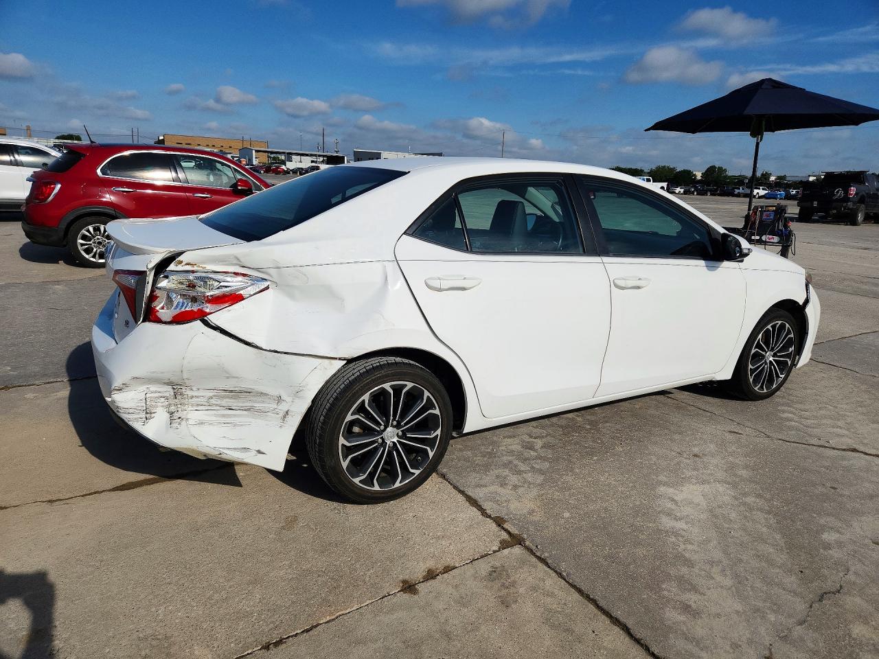 2015 Toyota Corolla L White vin: 2T1BURHE8FC231616