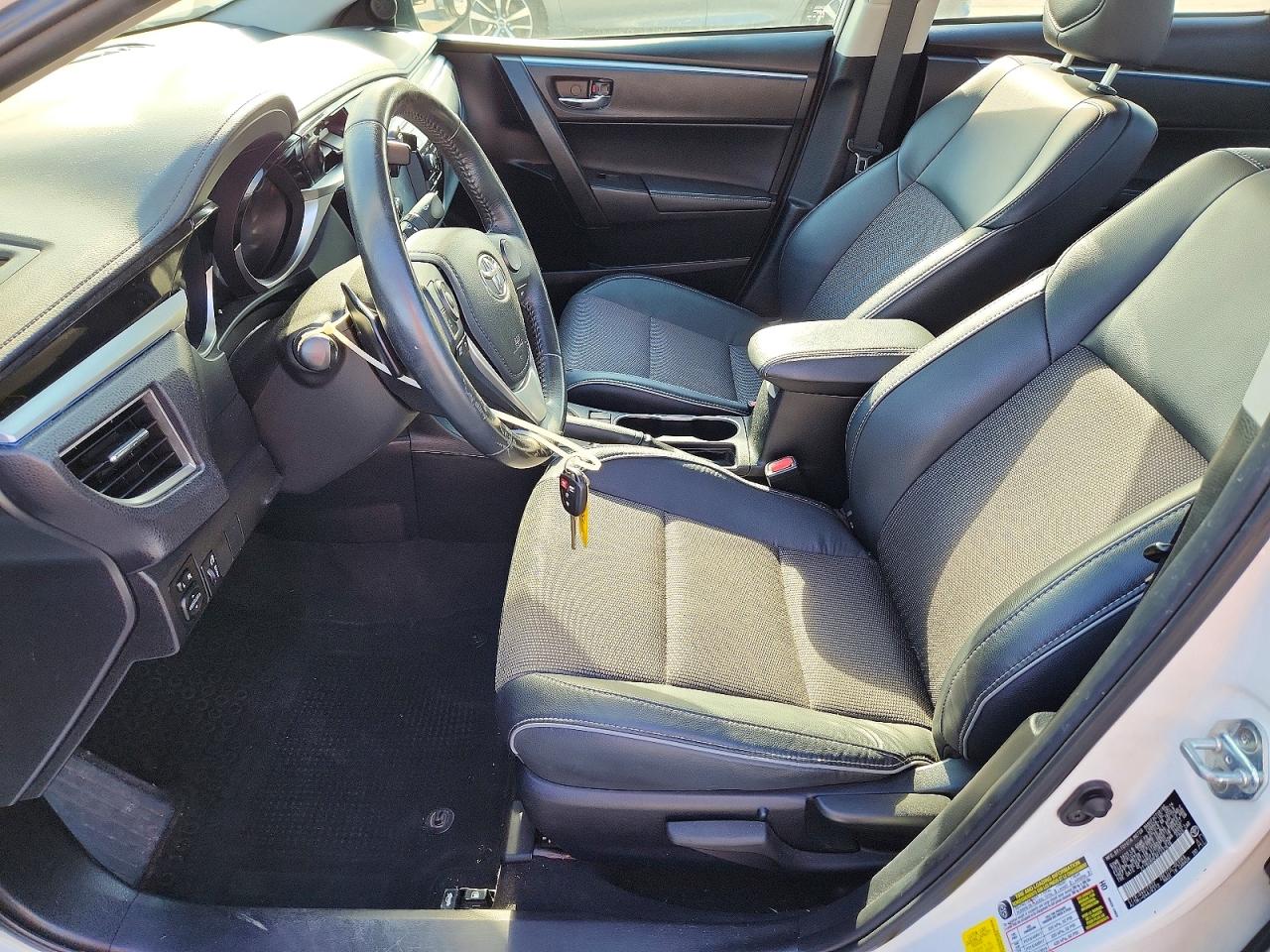 2015 Toyota Corolla L White vin: 2T1BURHE8FC231616