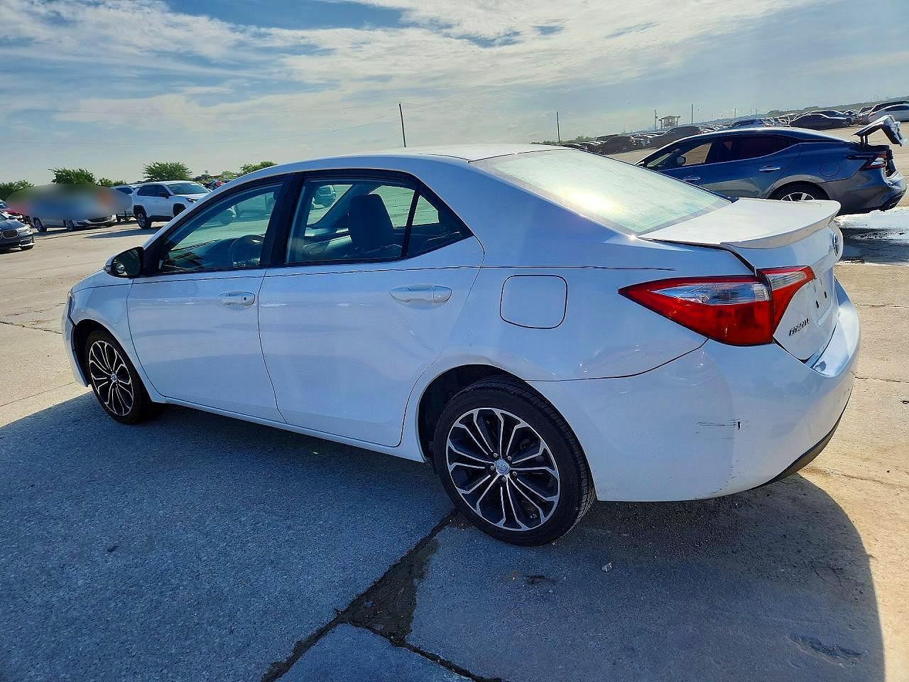 2015 Toyota Corolla L White vin: 2T1BURHE8FC231616
