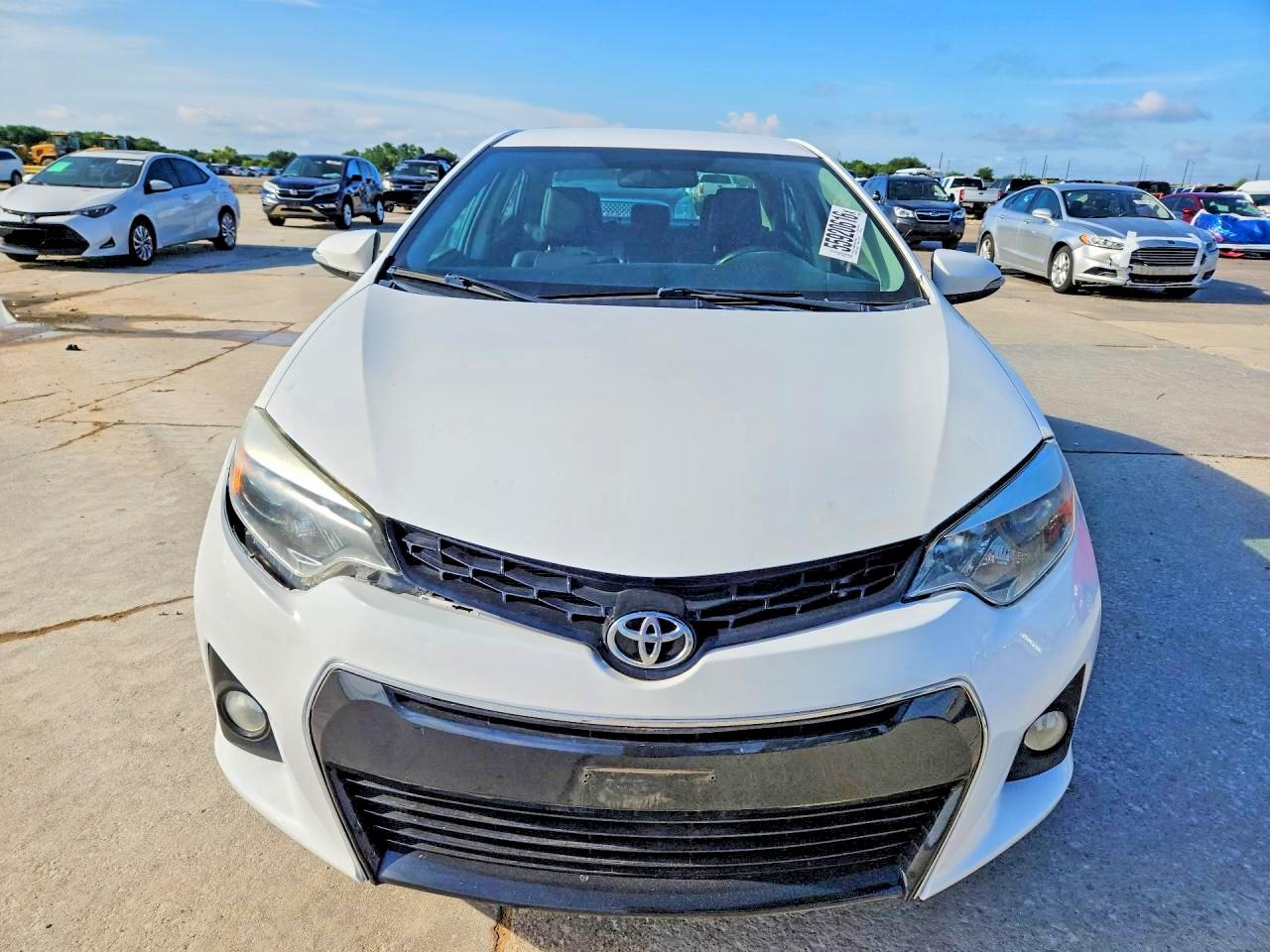2015 Toyota Corolla L White vin: 2T1BURHE8FC231616