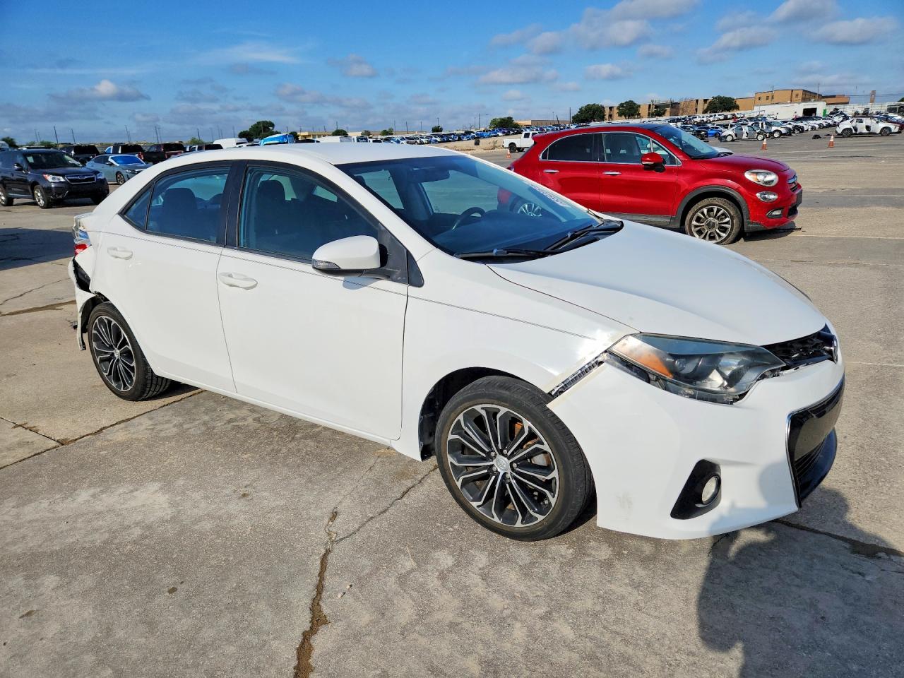 2015 Toyota Corolla L White vin: 2T1BURHE8FC231616