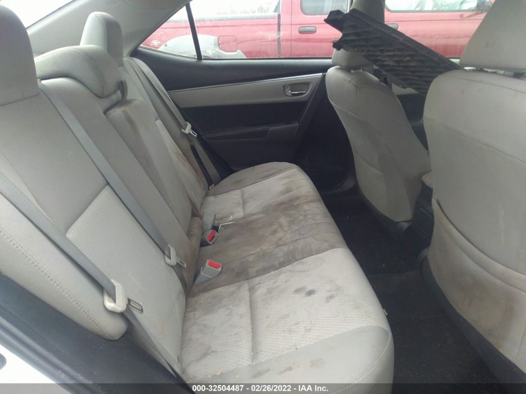 2015 Toyota Corolla L/le/s/s Plus/le Plus White vin: 2T1BURHE8FC238811
