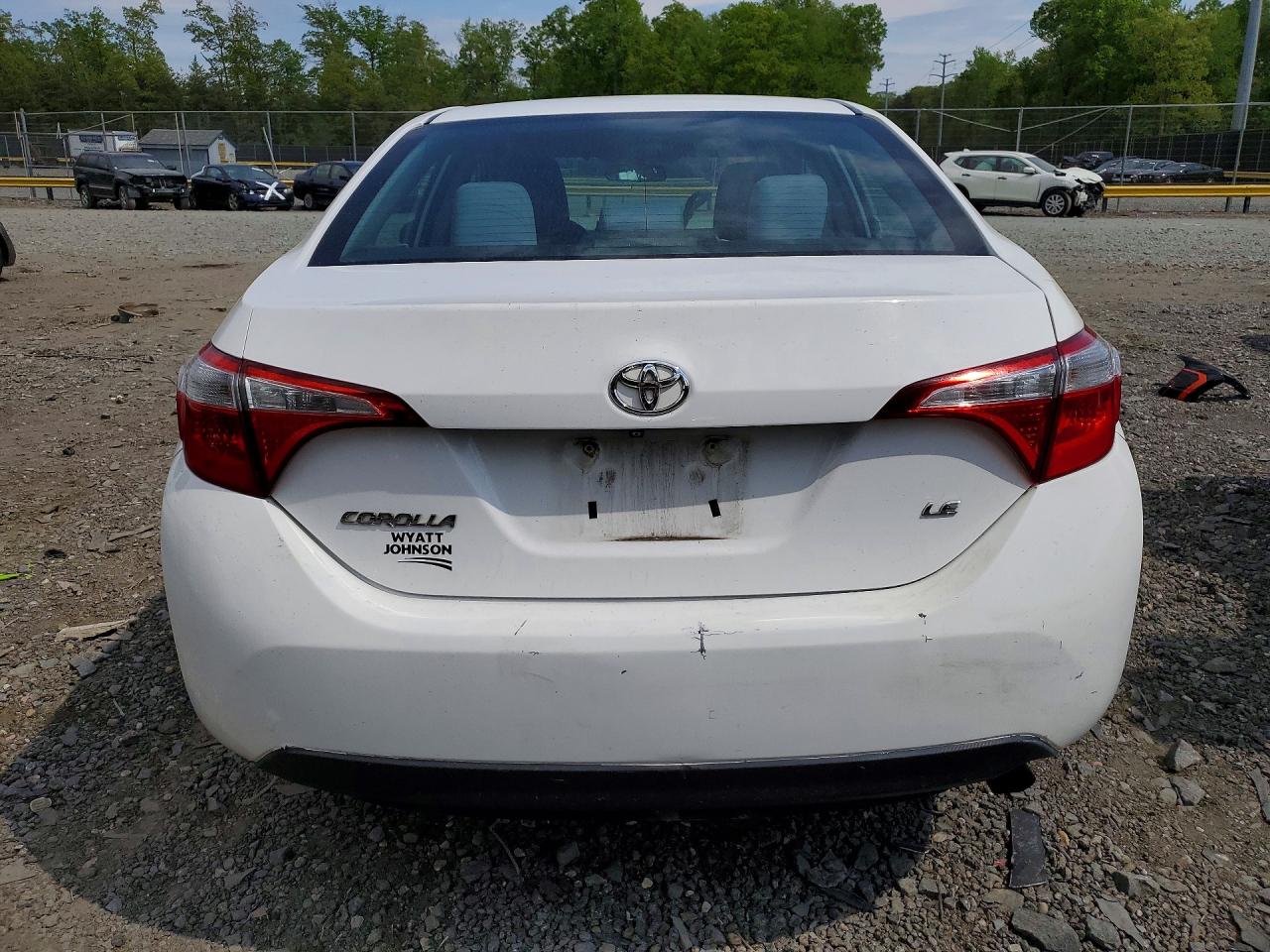 2015 Toyota Corolla Le White vin: 2T1BURHE8FC238811