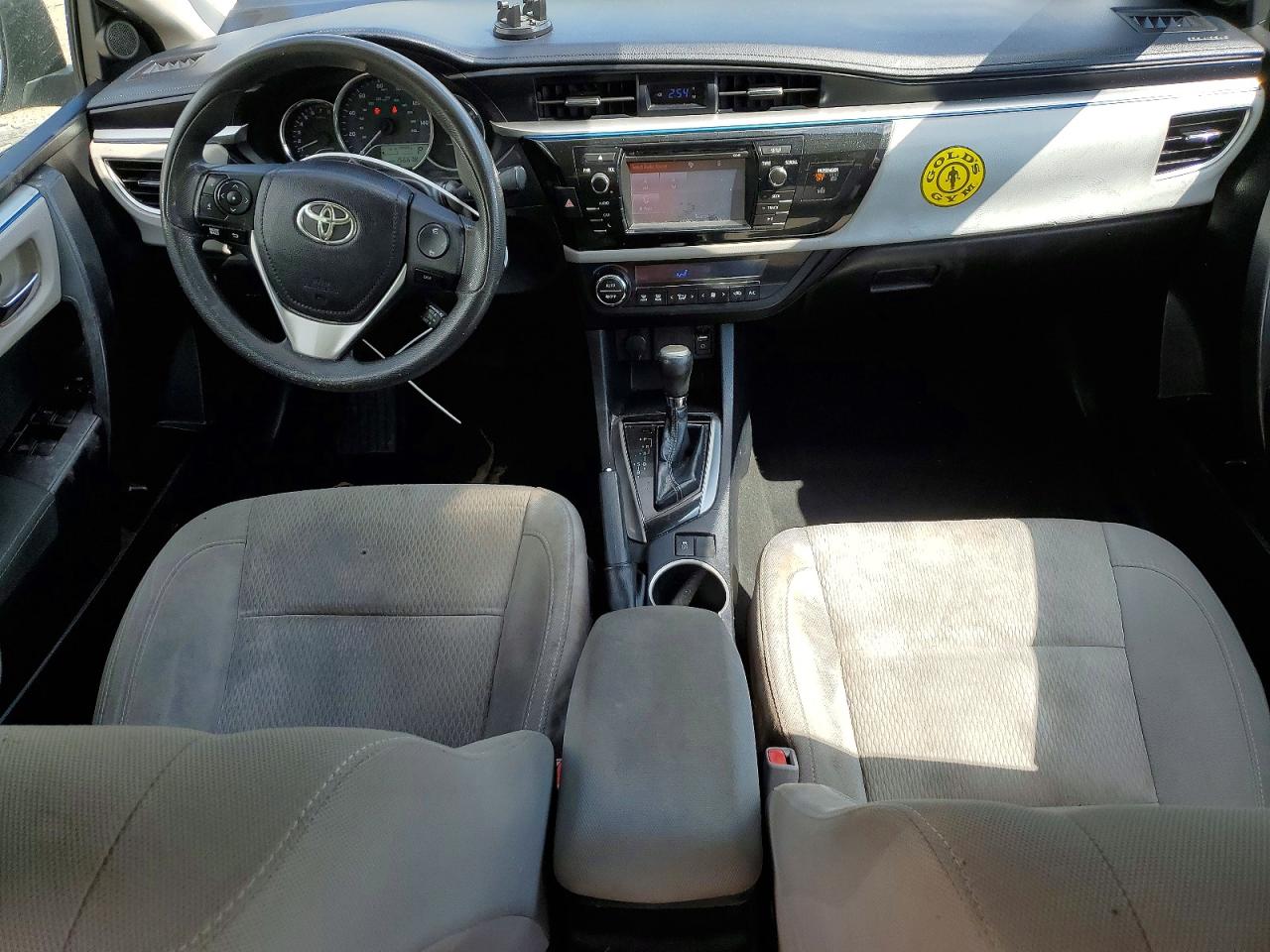 2015 Toyota Corolla Le White vin: 2T1BURHE8FC238811