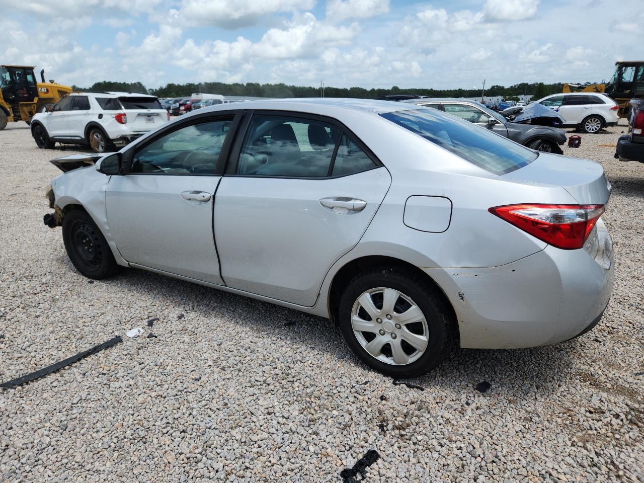 2015 Toyota Corolla Le Серебряный vin: 2T1BURHE8FC239294