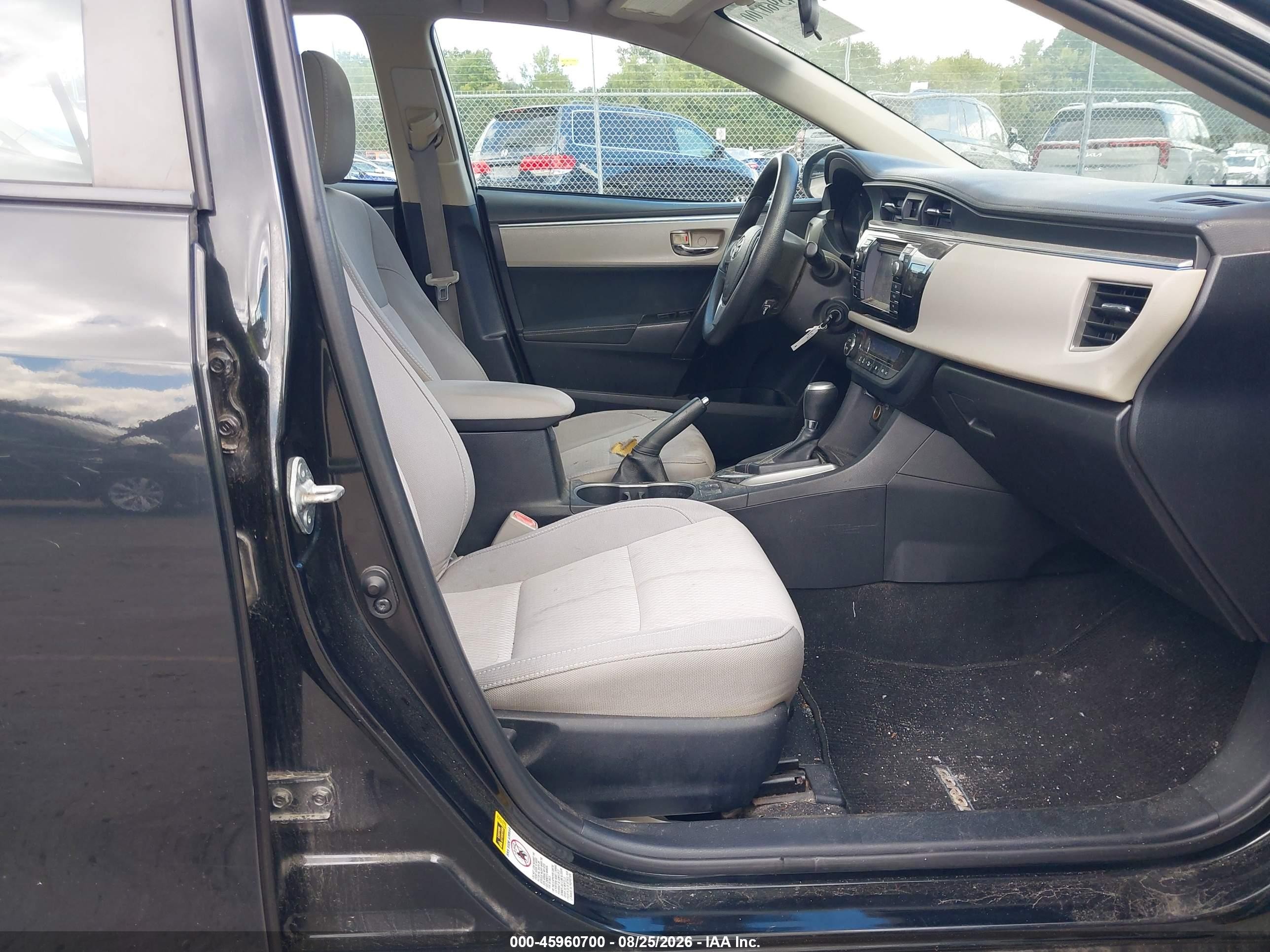 2015 Toyota Corolla Le Plus Black vin: 2T1BURHE8FC241319