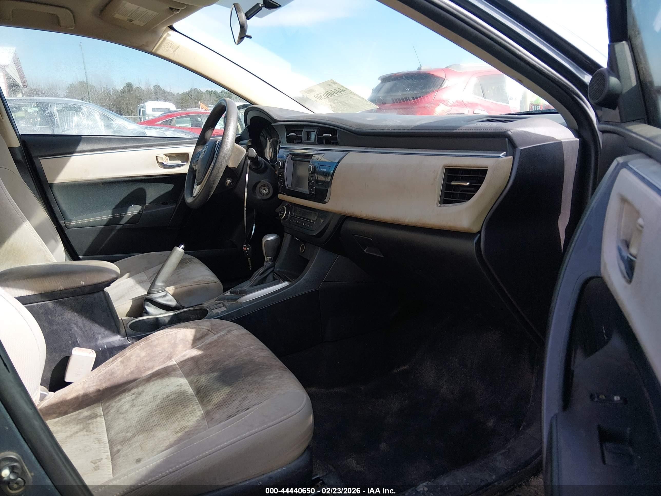 2015 Toyota Corolla Le Gray vin: 2T1BURHE8FC270335