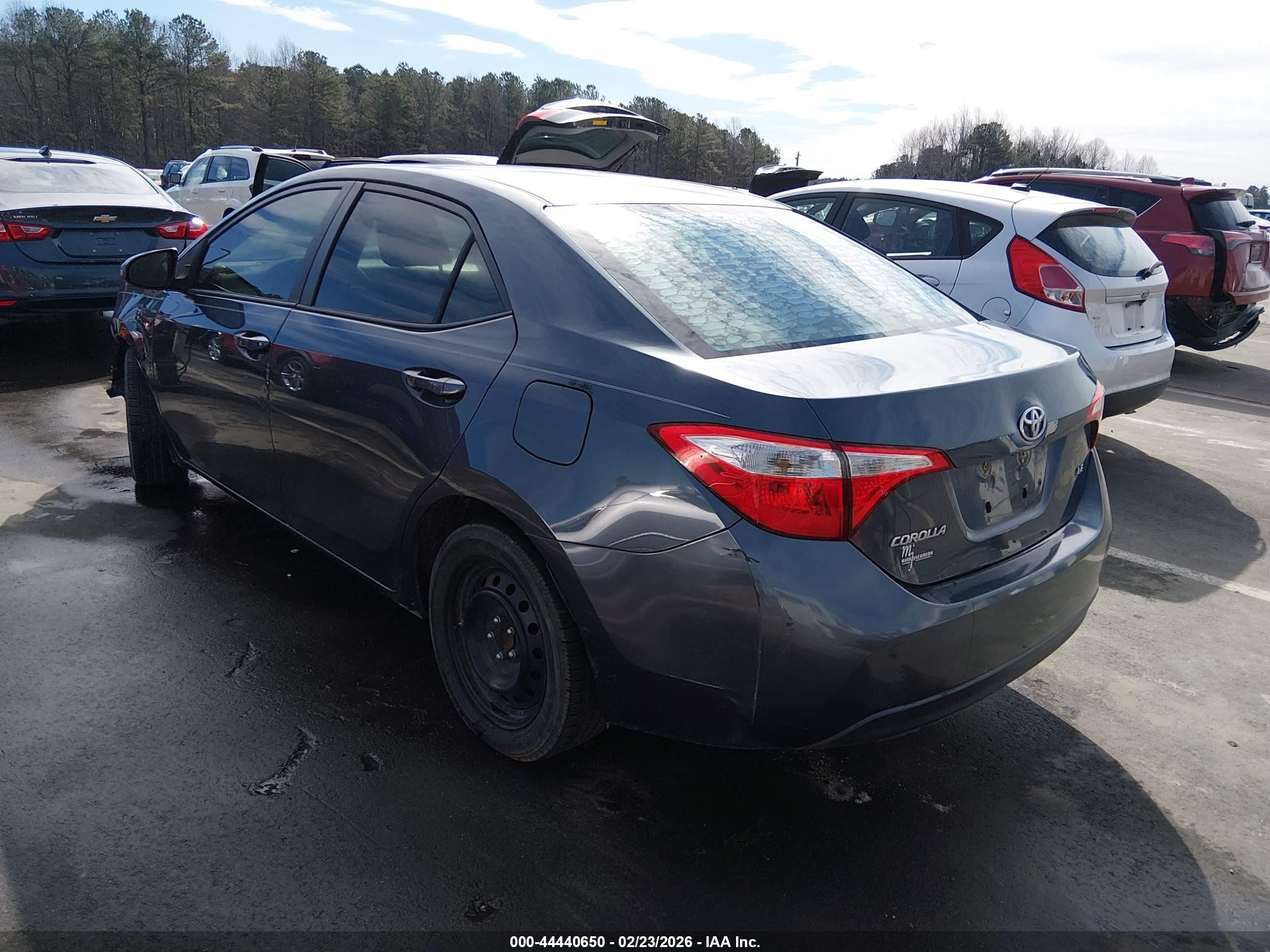 2015 Toyota Corolla Le Gray vin: 2T1BURHE8FC270335