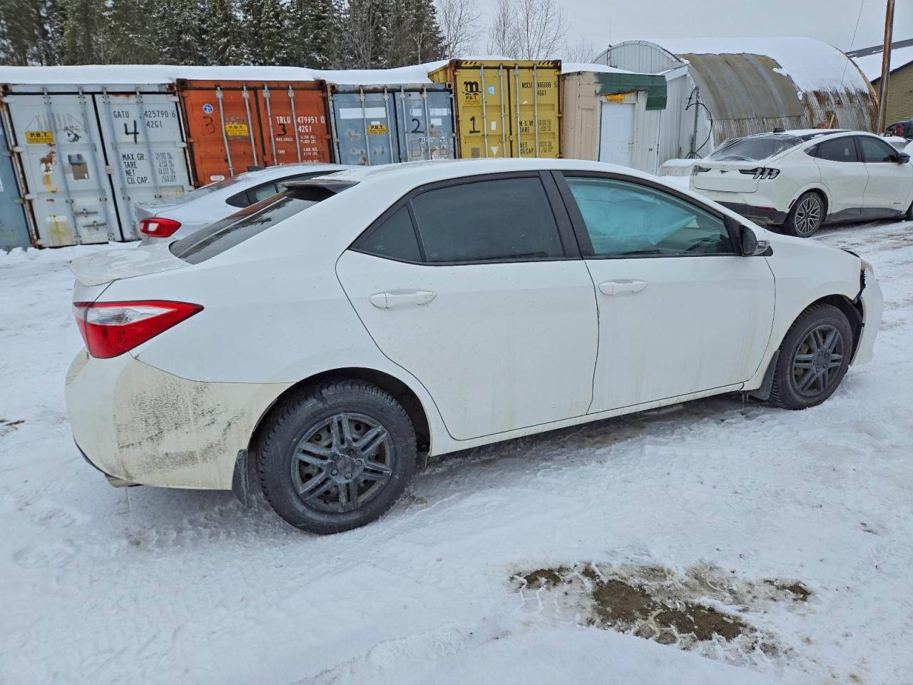 2015 Toyota Corolla L White vin: 2T1BURHE8FC273574