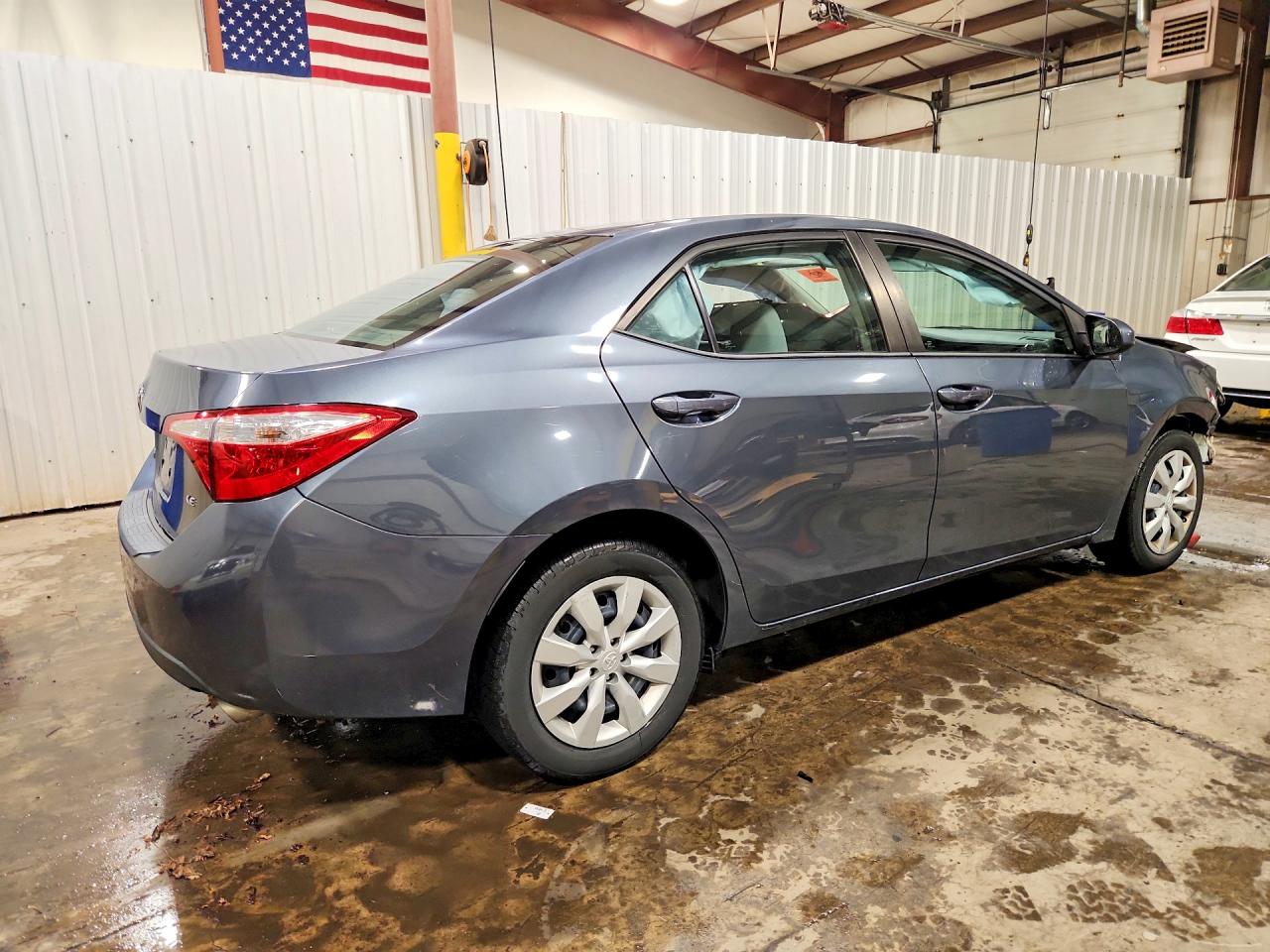 2015 Toyota Corolla Le Gray vin: 2T1BURHE8FC279245