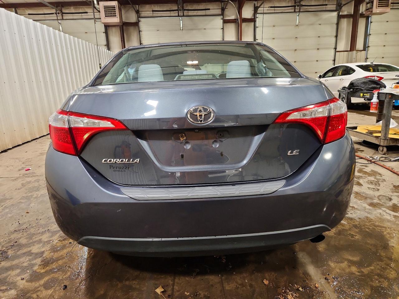 2015 Toyota Corolla Le Gray vin: 2T1BURHE8FC279245