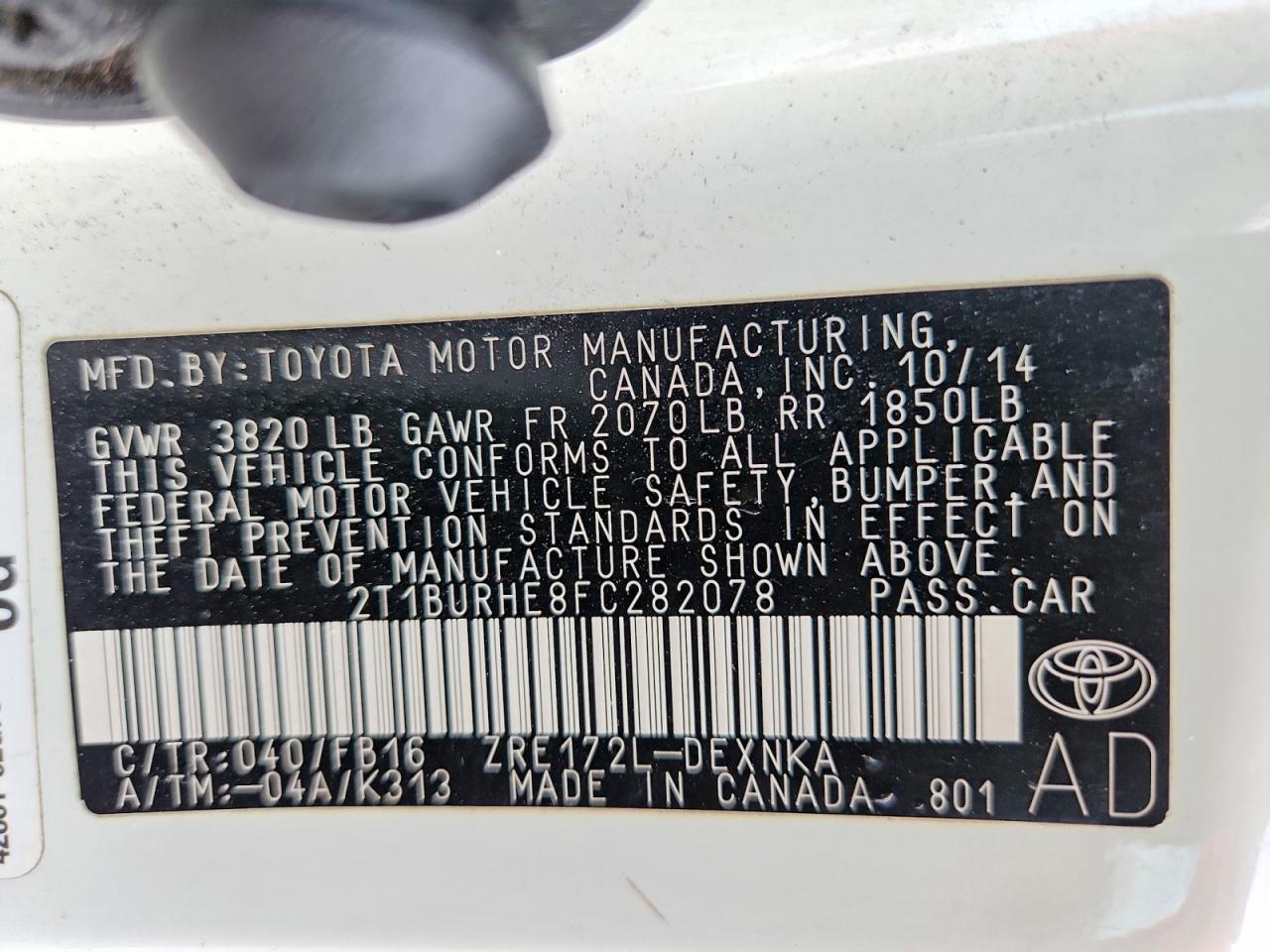 2015 Toyota Corolla Le White vin: 2T1BURHE8FC282078