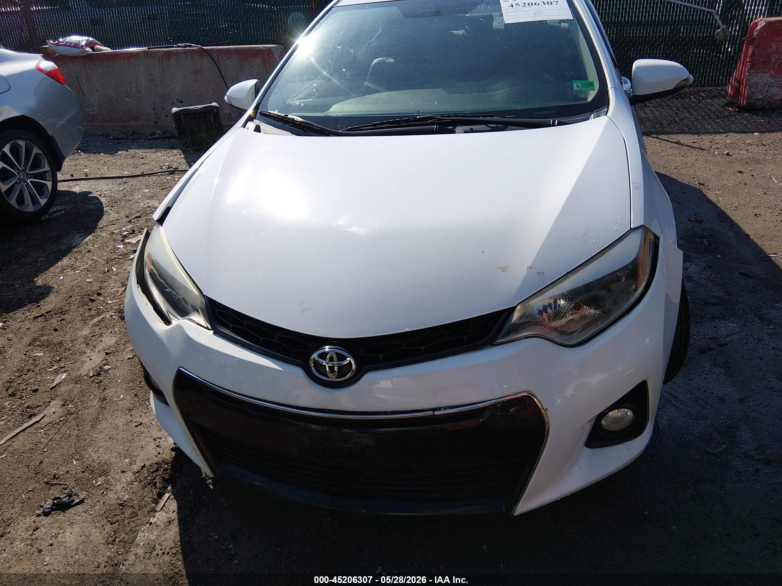 2015 Toyota Corolla S Plus White vin: 2T1BURHE8FC320974