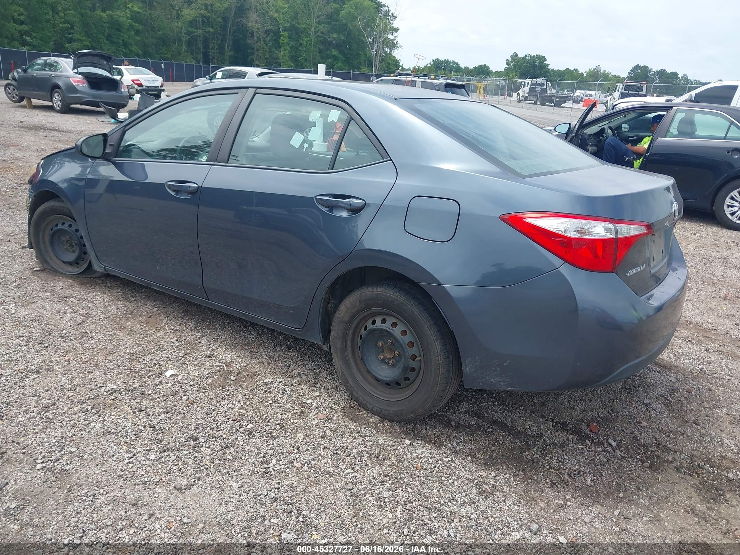 2015 Toyota Corolla L Gray vin: 2T1BURHE8FC322966