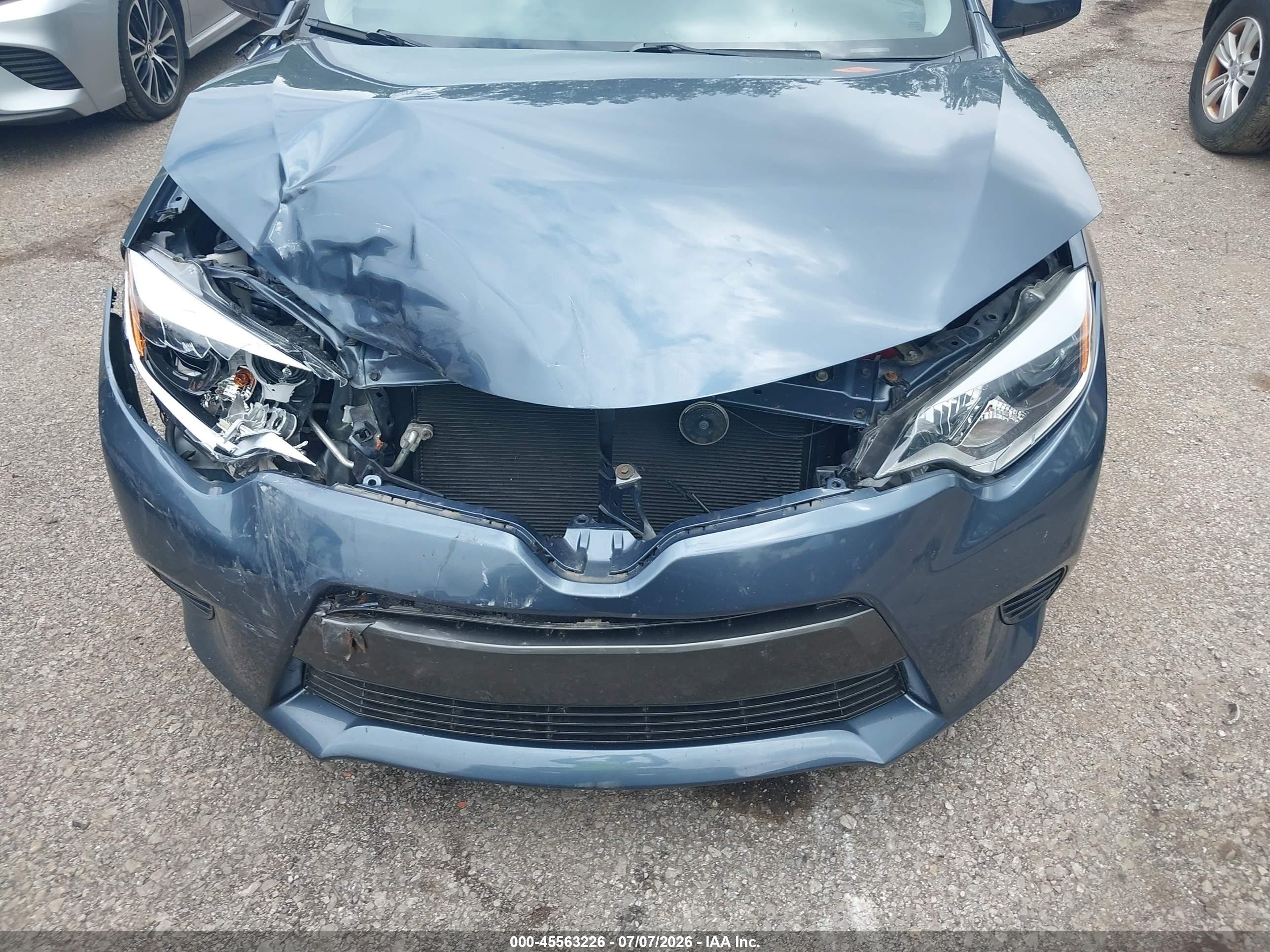 2015 Toyota Corolla Le Blue vin: 2T1BURHE8FC337208