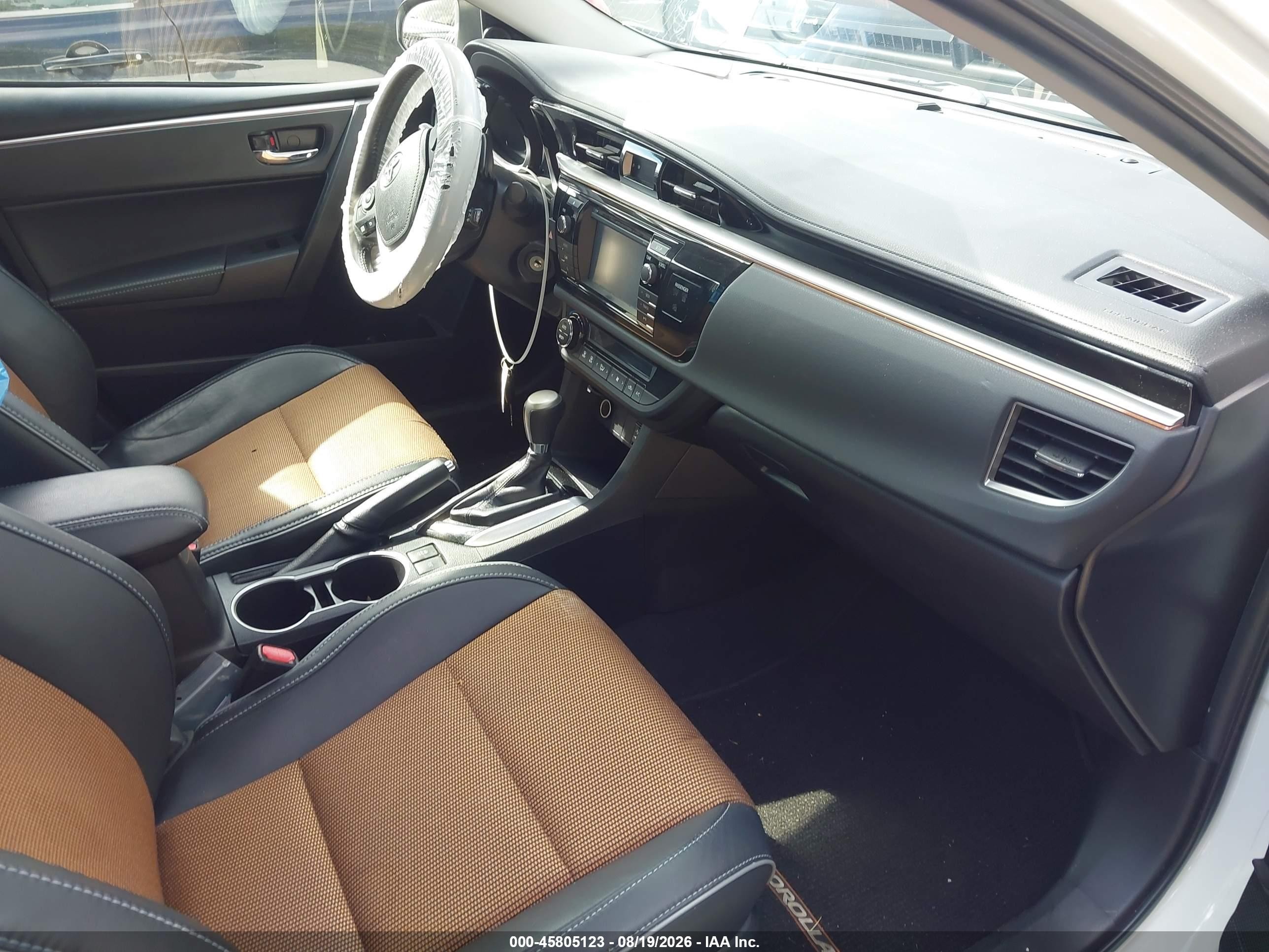 2015 Toyota Corolla S Plus White vin: 2T1BURHE8FC342019