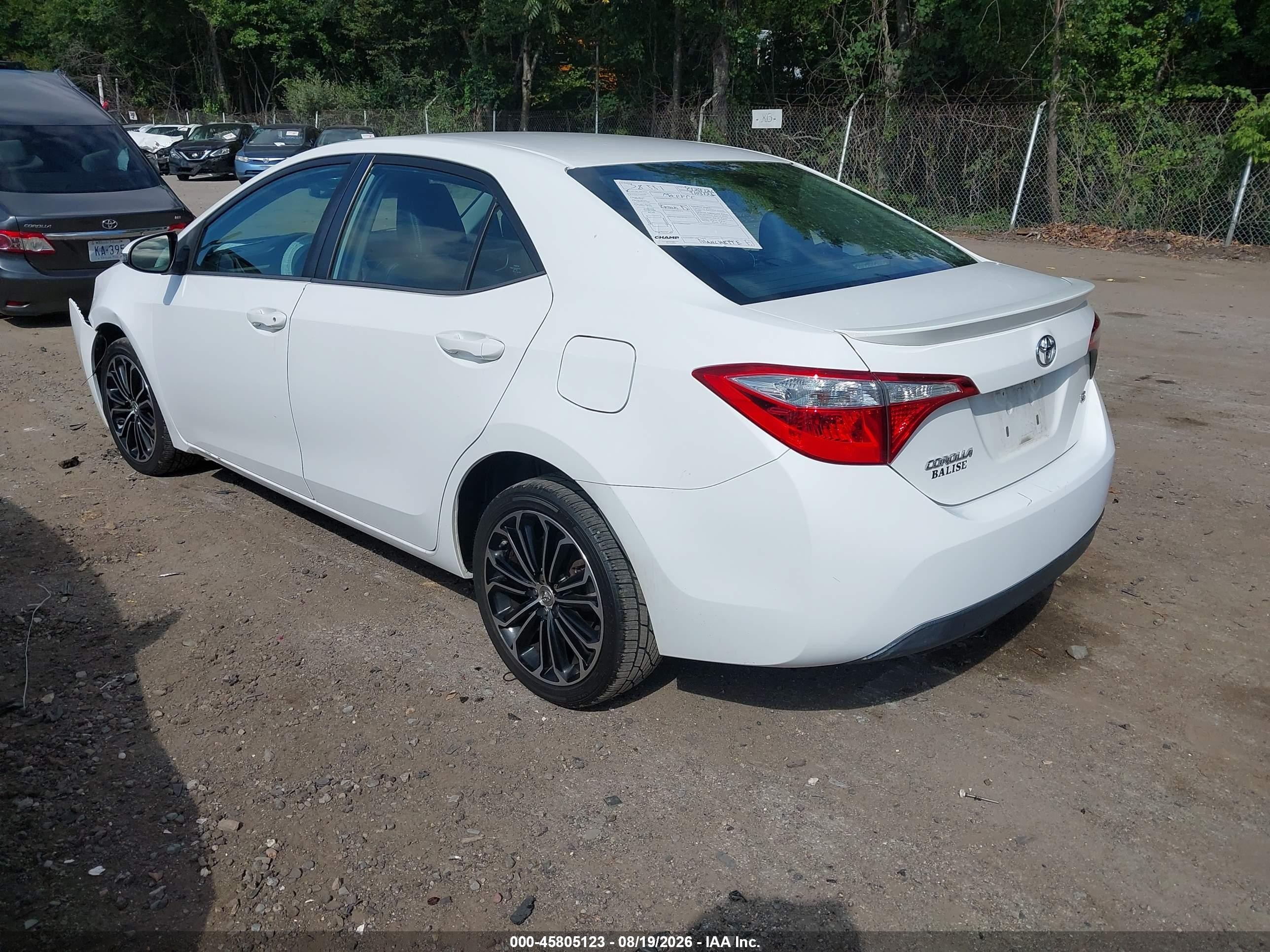 2015 Toyota Corolla S Plus White vin: 2T1BURHE8FC342019