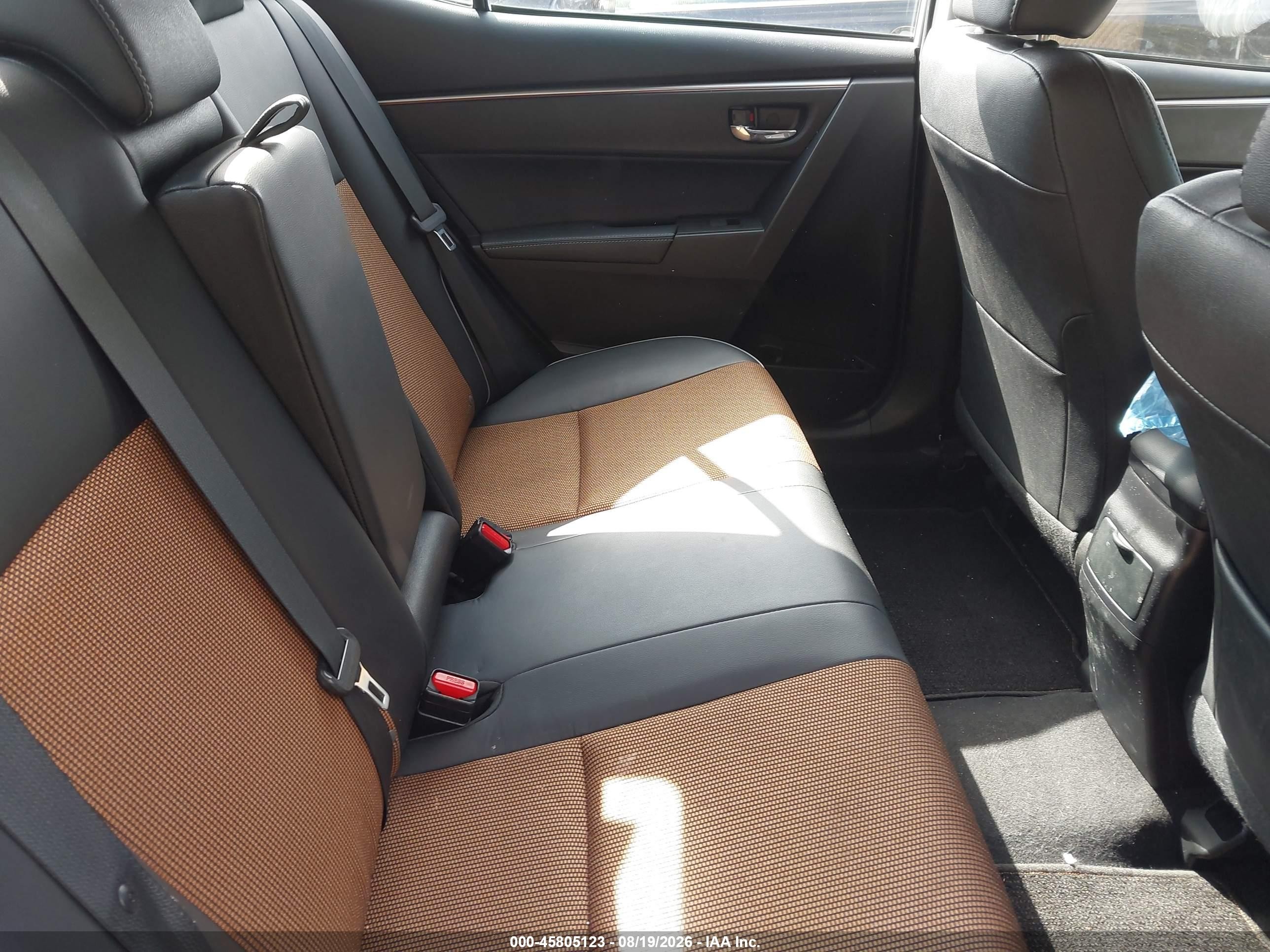 2015 Toyota Corolla S Plus White vin: 2T1BURHE8FC342019
