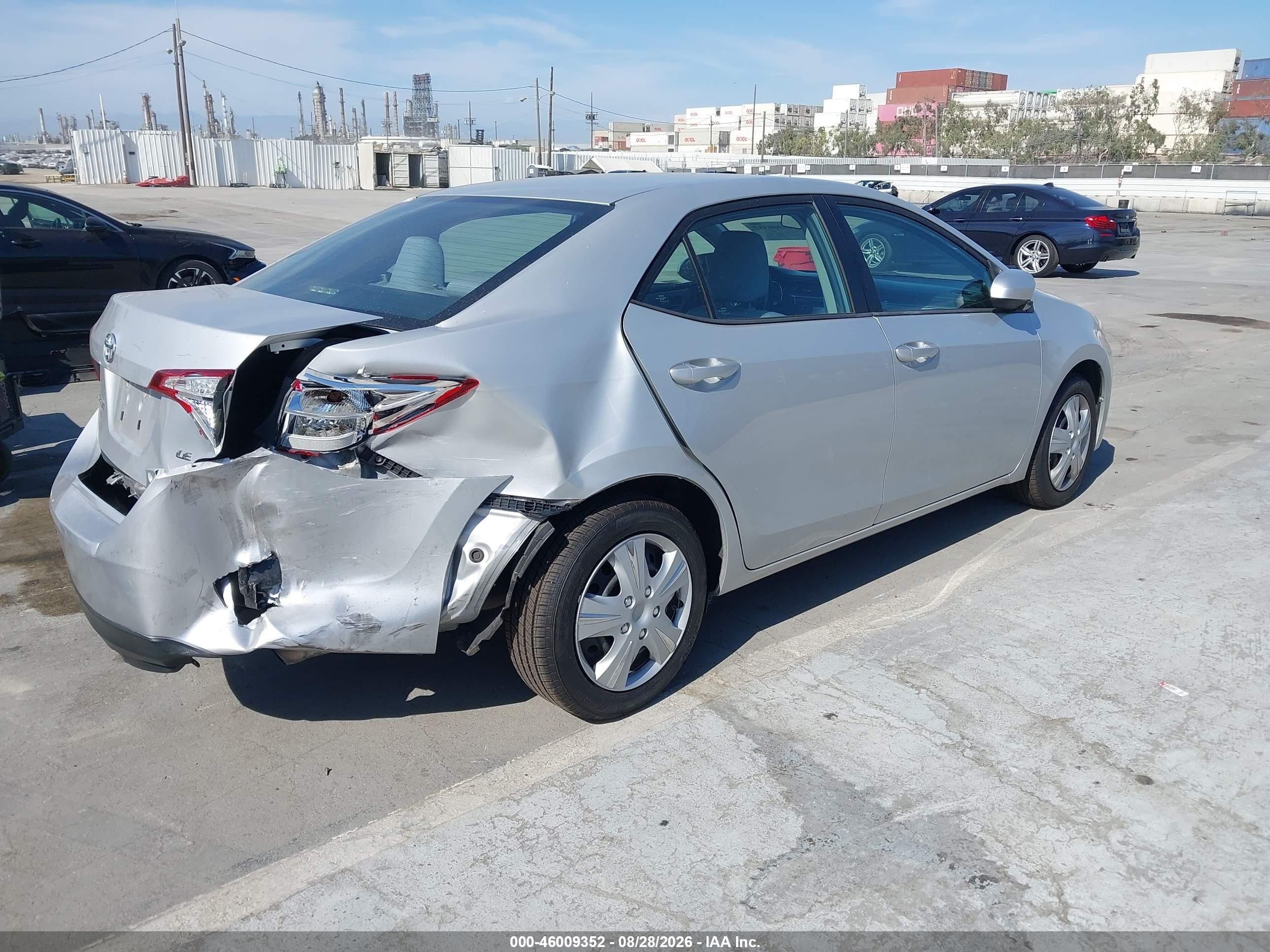 2015 Toyota Corolla Le Silver vin: 2T1BURHE8FC346197
