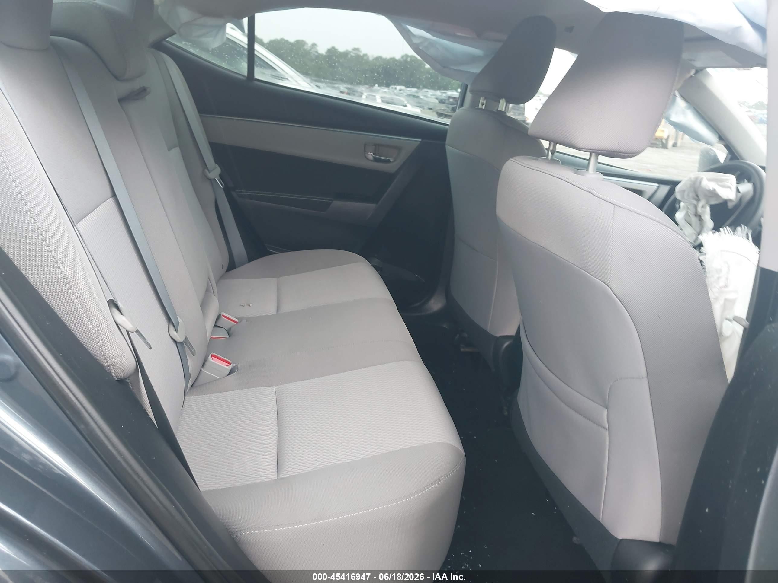 2015 Toyota Corolla Le Gray vin: 2T1BURHE8FC349083