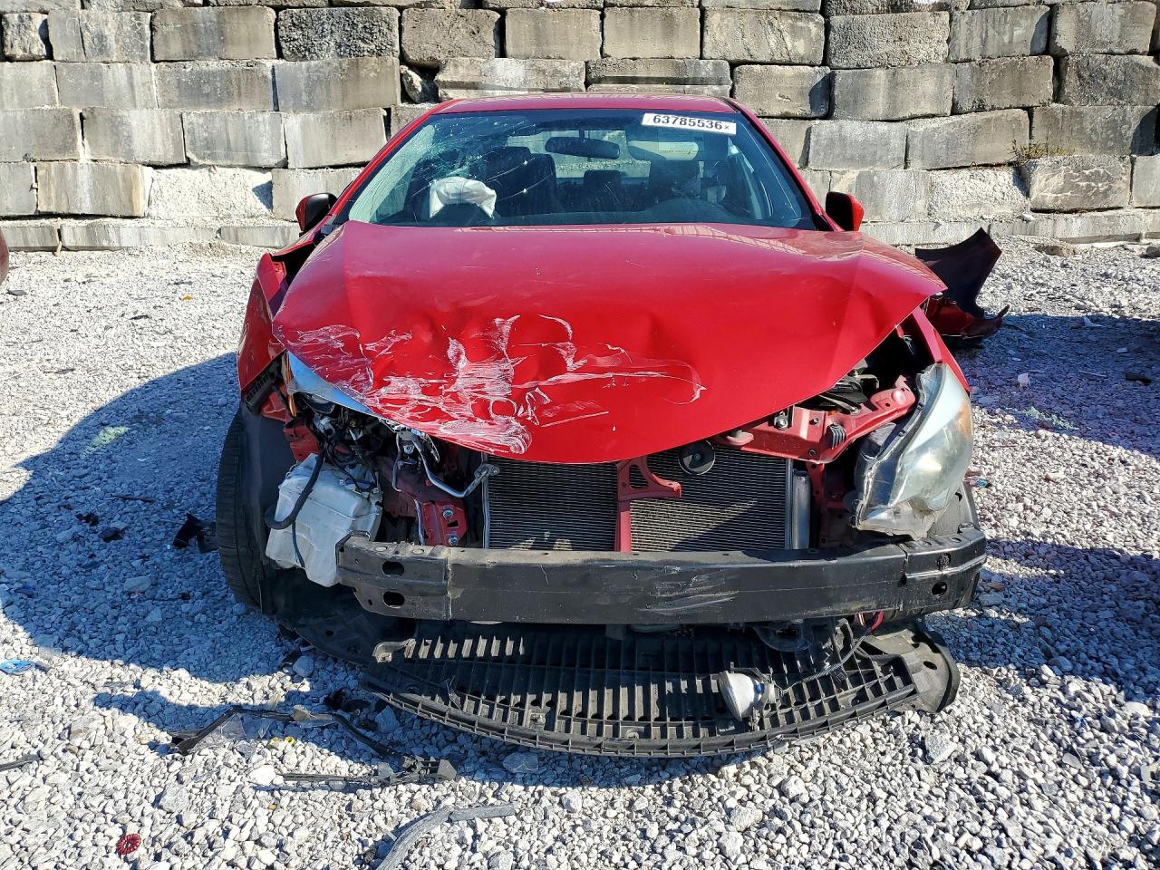 2015 Toyota Corolla S Plus Red vin: 2T1BURHE8FC353649