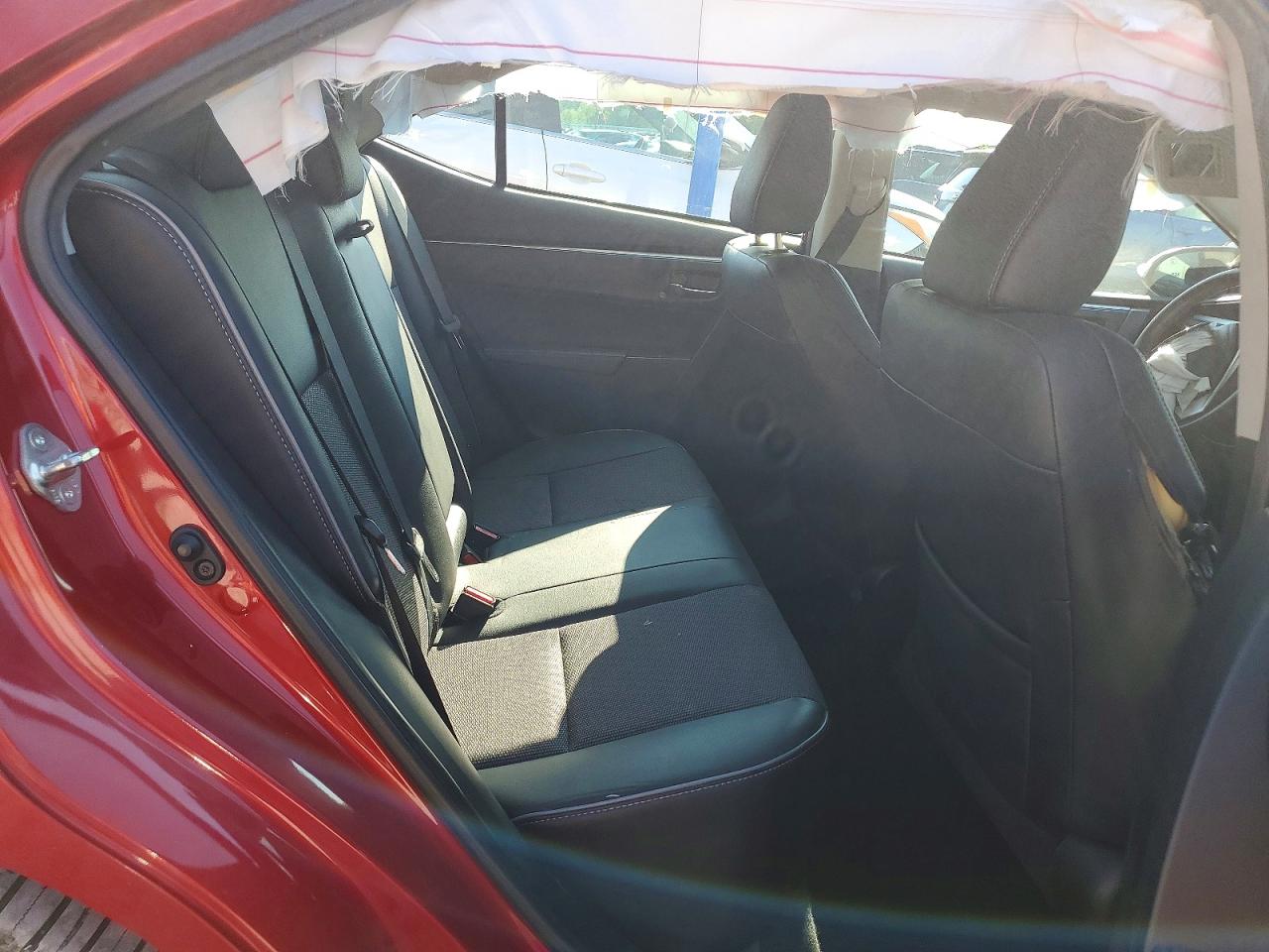 2015 Toyota Corolla S Plus Red vin: 2T1BURHE8FC353649