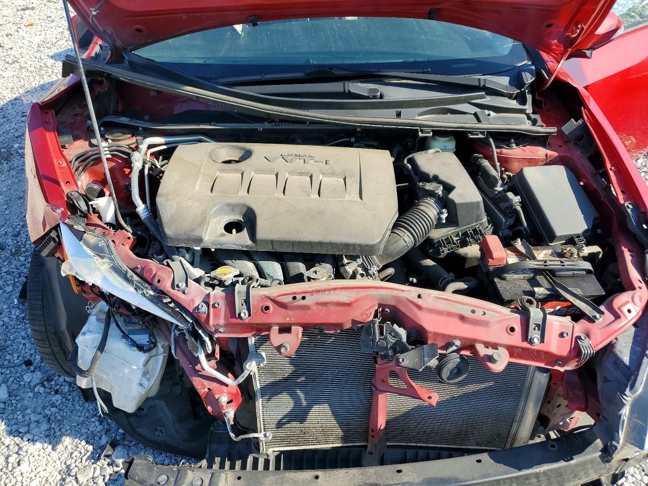 2015 Toyota Corolla S Plus Red vin: 2T1BURHE8FC353649
