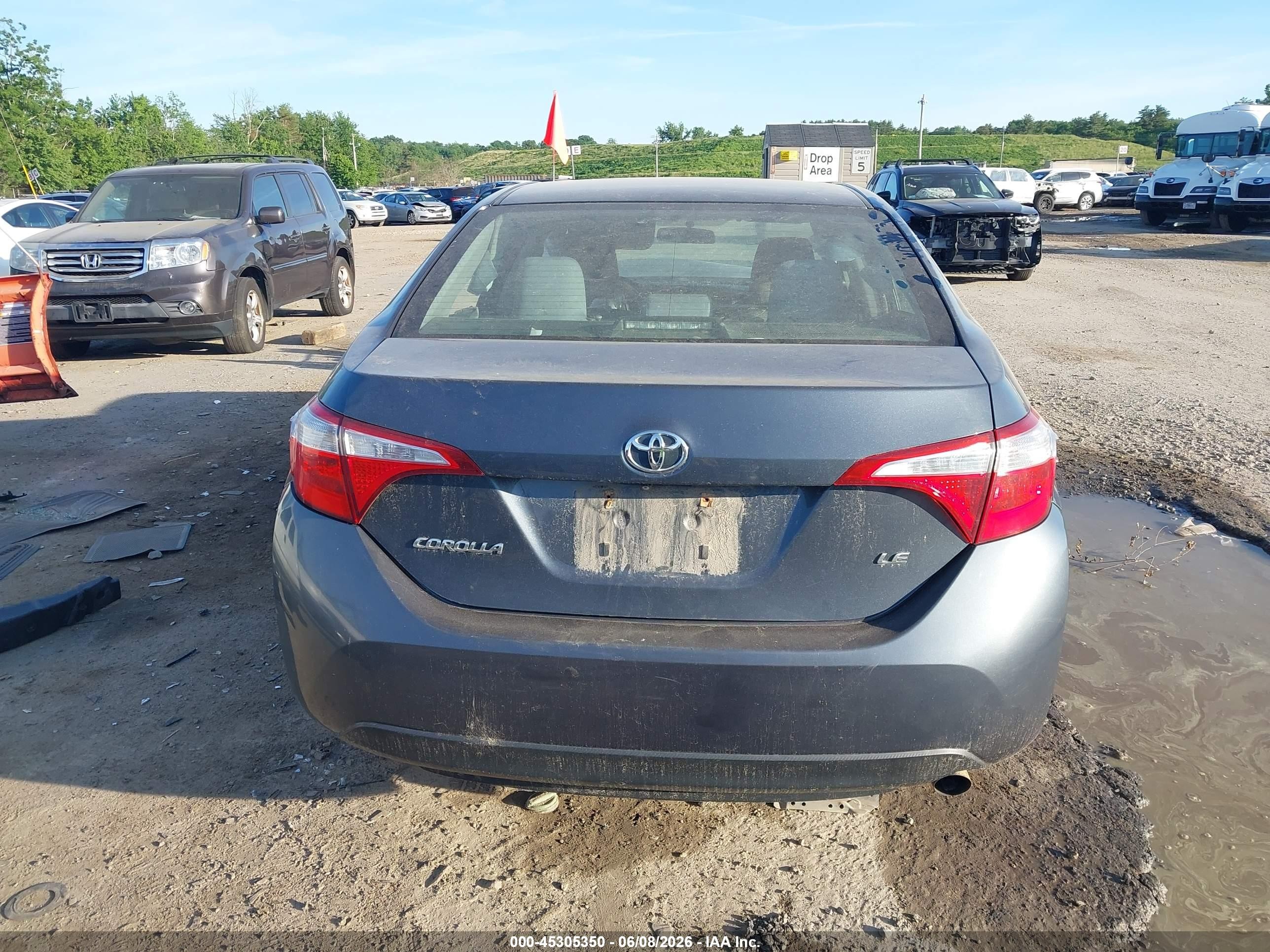 2015 Toyota Corolla Le Blue vin: 2T1BURHE8FC362822