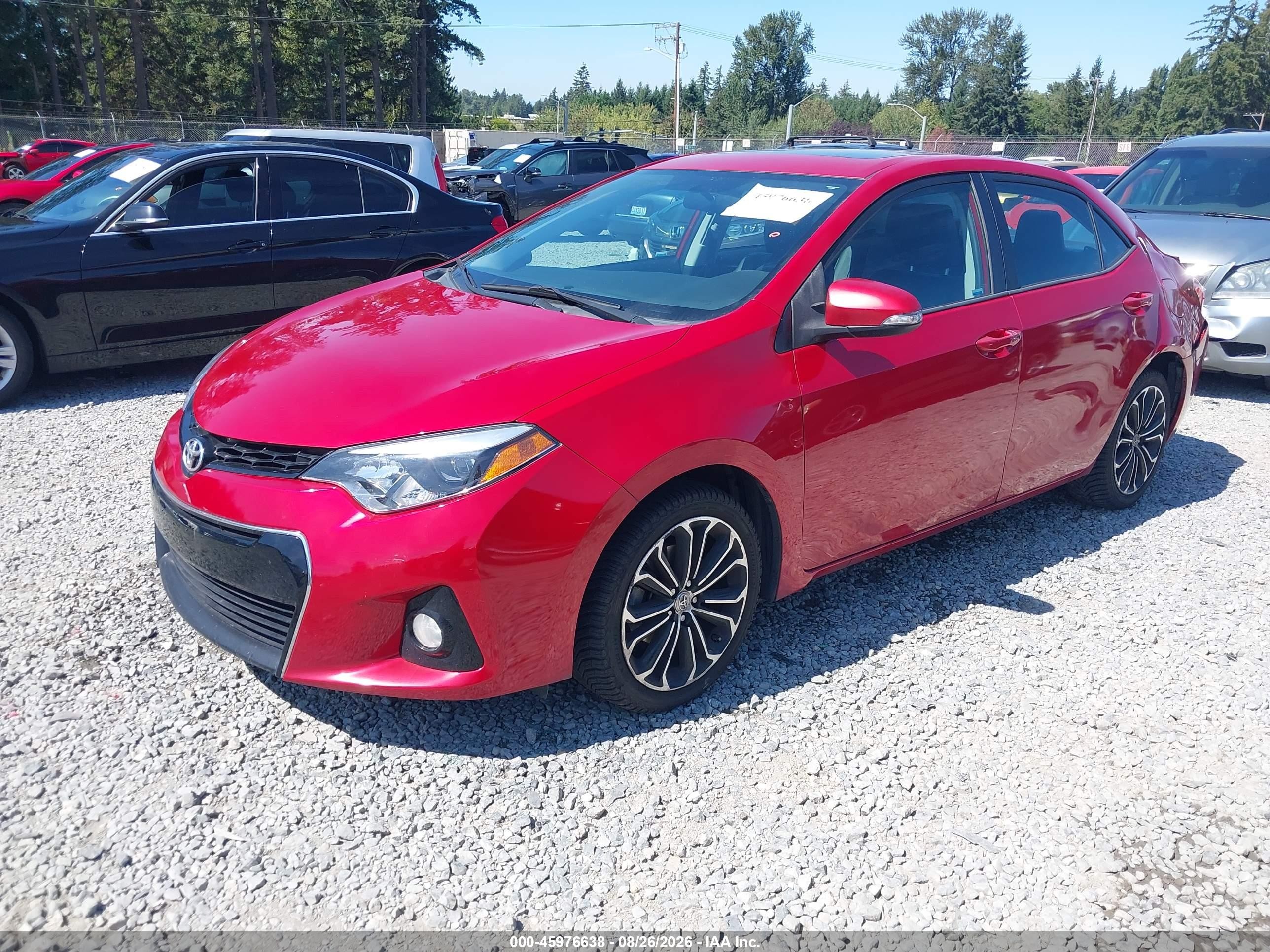 2015 Toyota Corolla S Plus Red vin: 2T1BURHE8FC377434