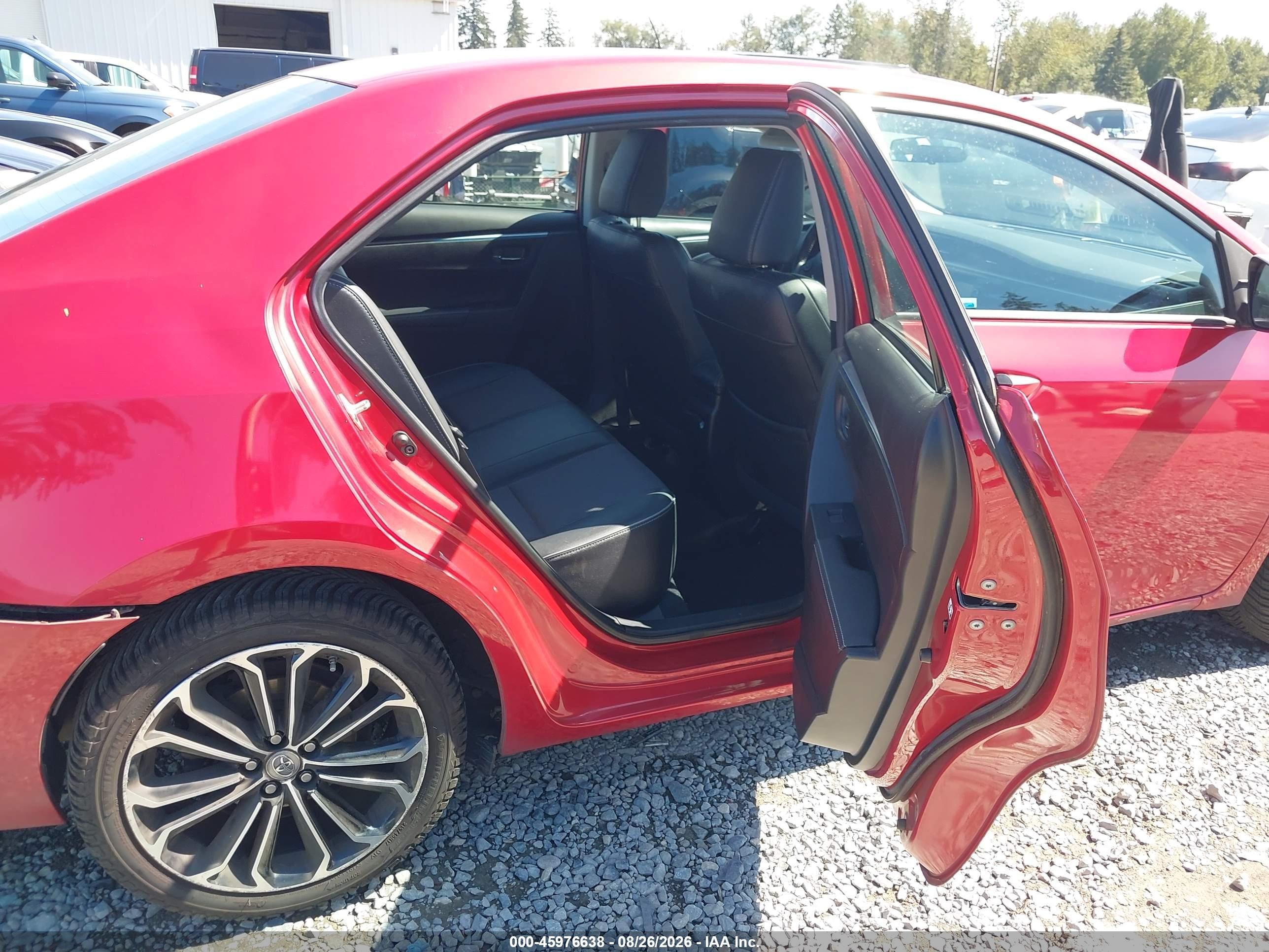 2015 Toyota Corolla S Plus Red vin: 2T1BURHE8FC377434