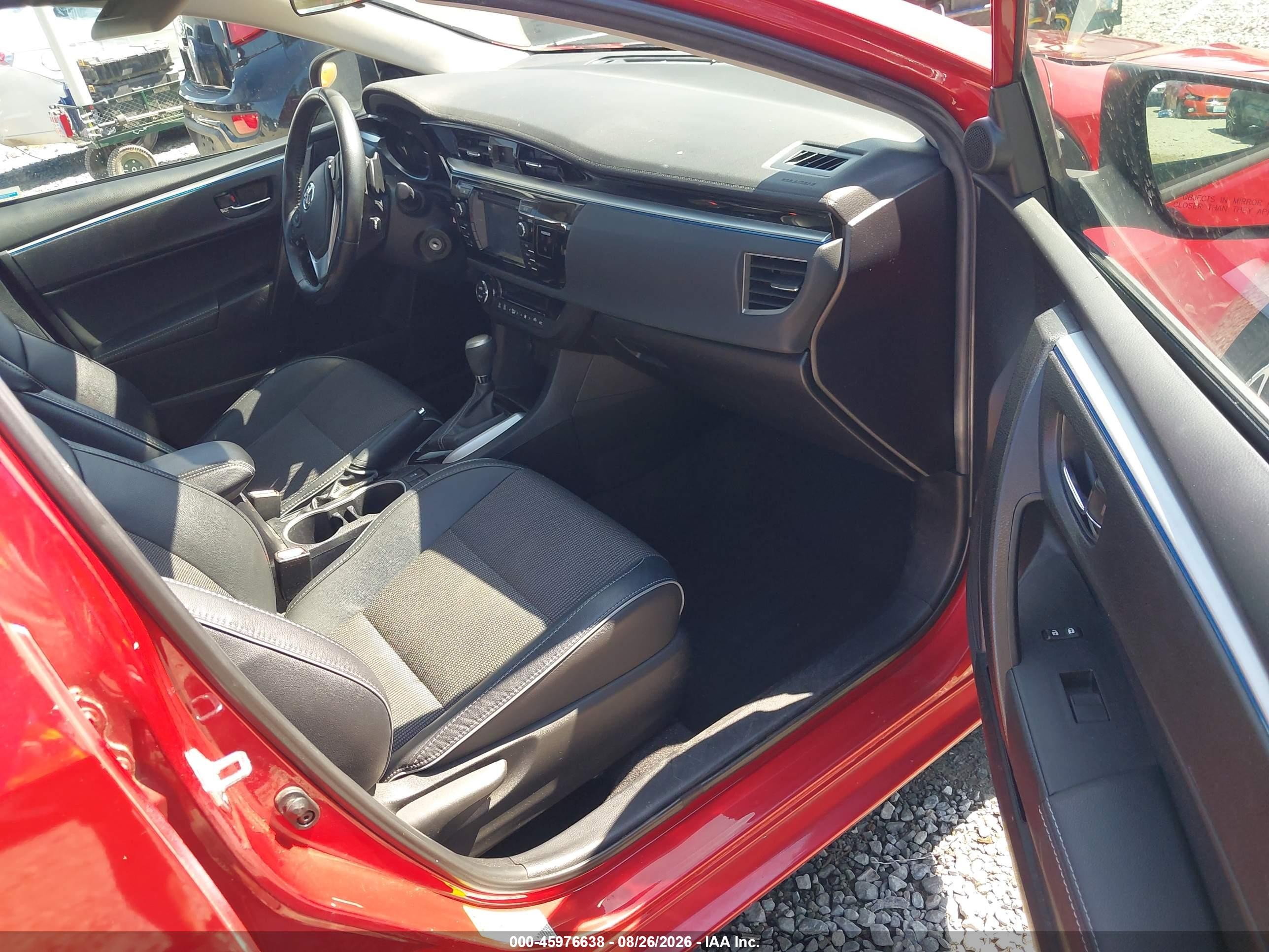 2015 Toyota Corolla S Plus Red vin: 2T1BURHE8FC377434