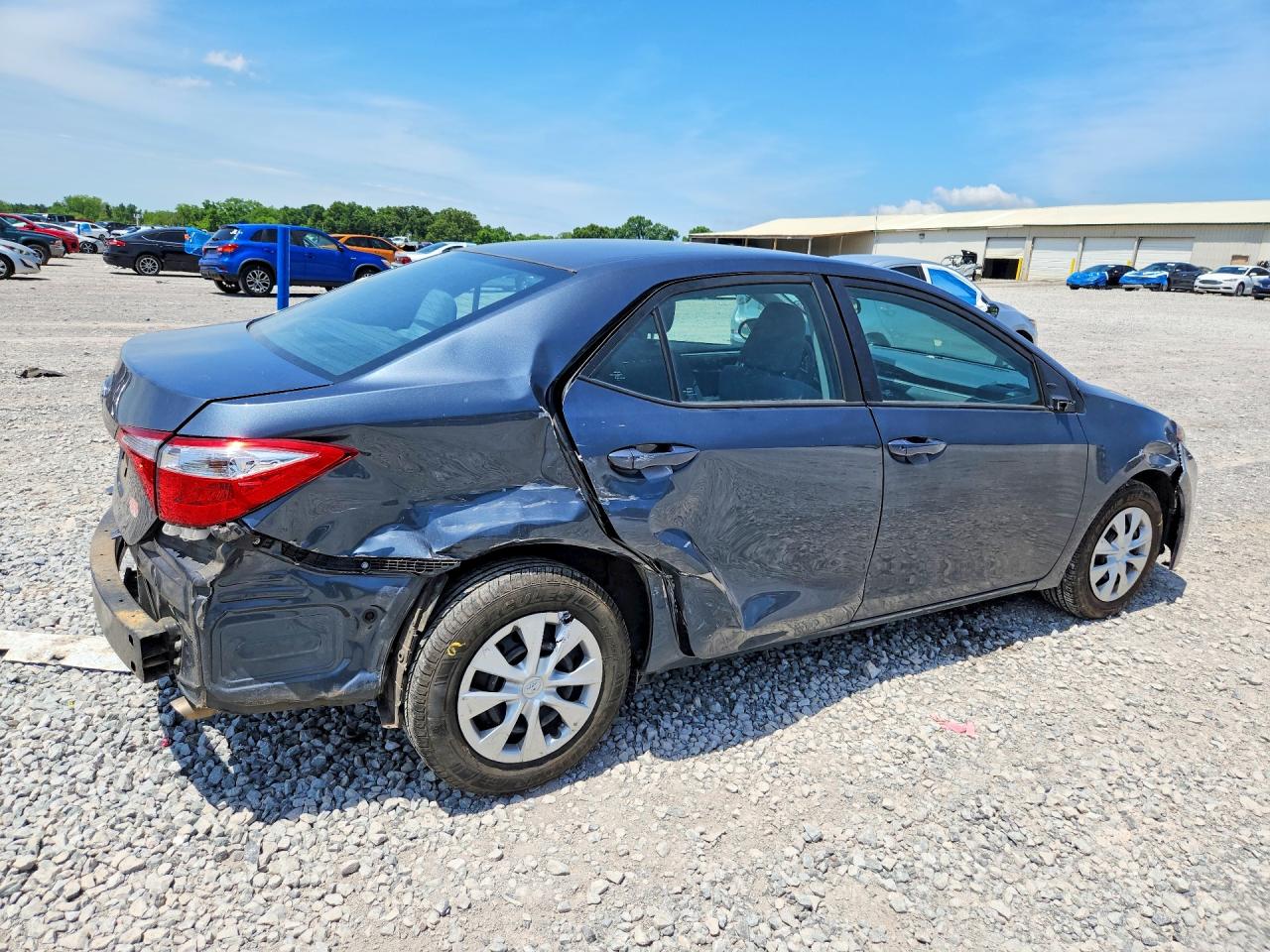 2015 Toyota Corolla Deluxe Sport Silver vin: 2T1BURHE8FC384285