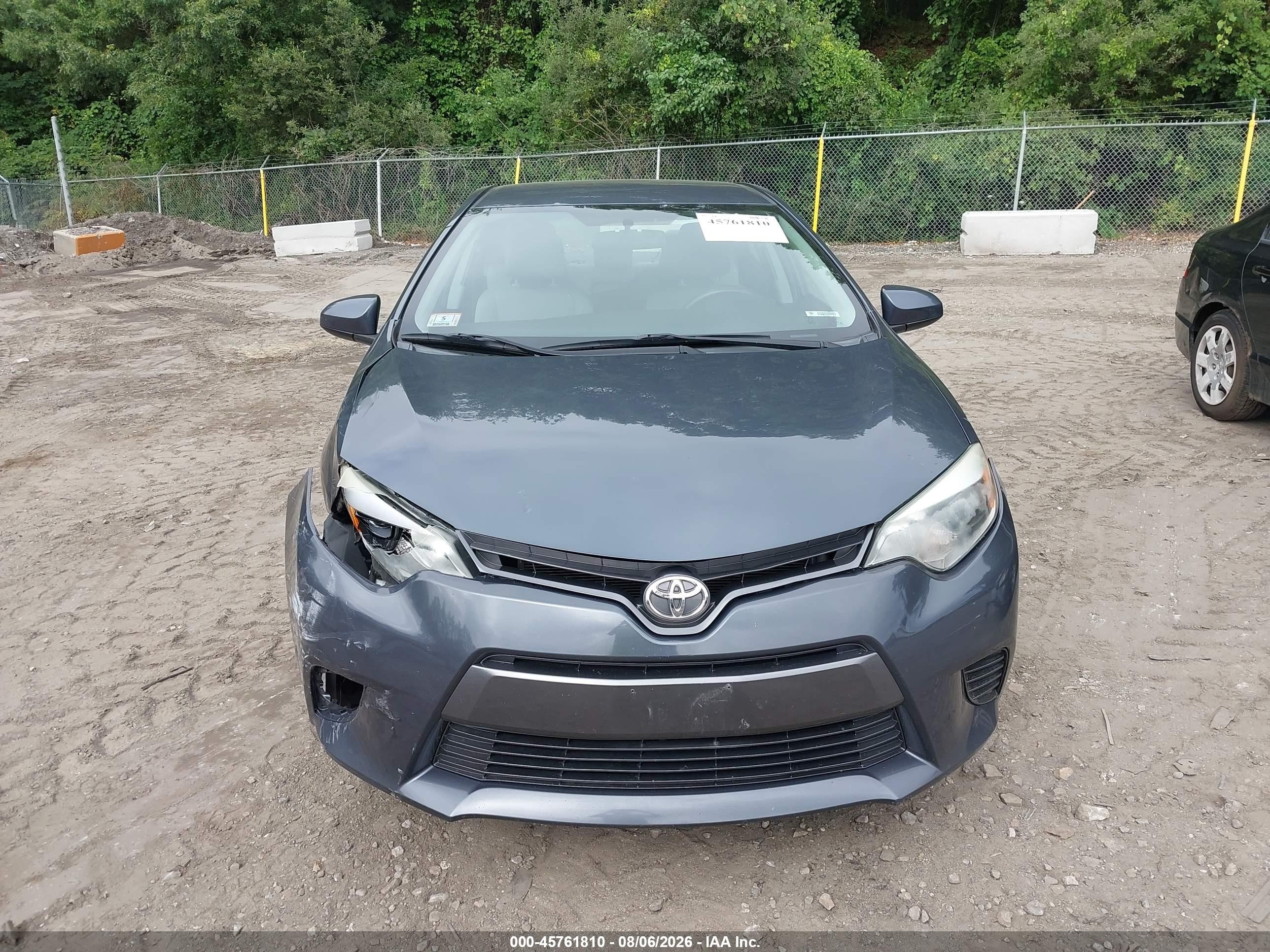 2015 Toyota Corolla Le Blue vin: 2T1BURHE8FC410495