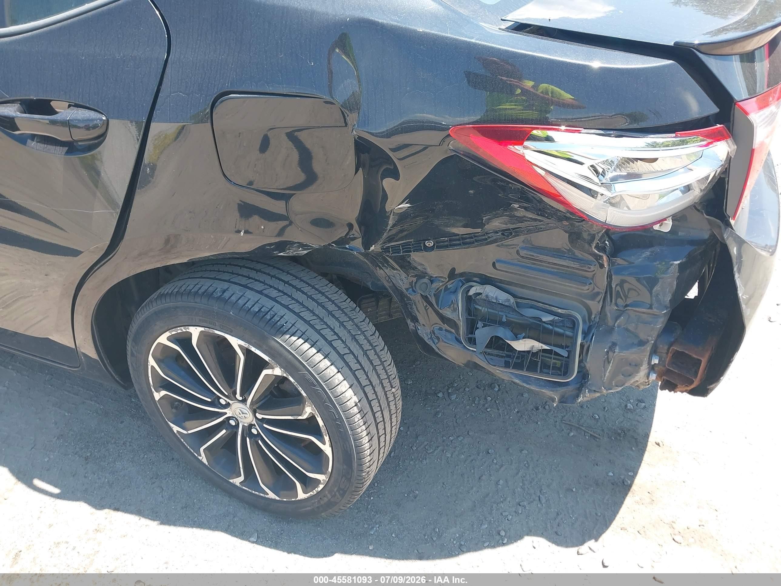 2015 Toyota Corolla S Plus Blue vin: 2T1BURHE8FC411100