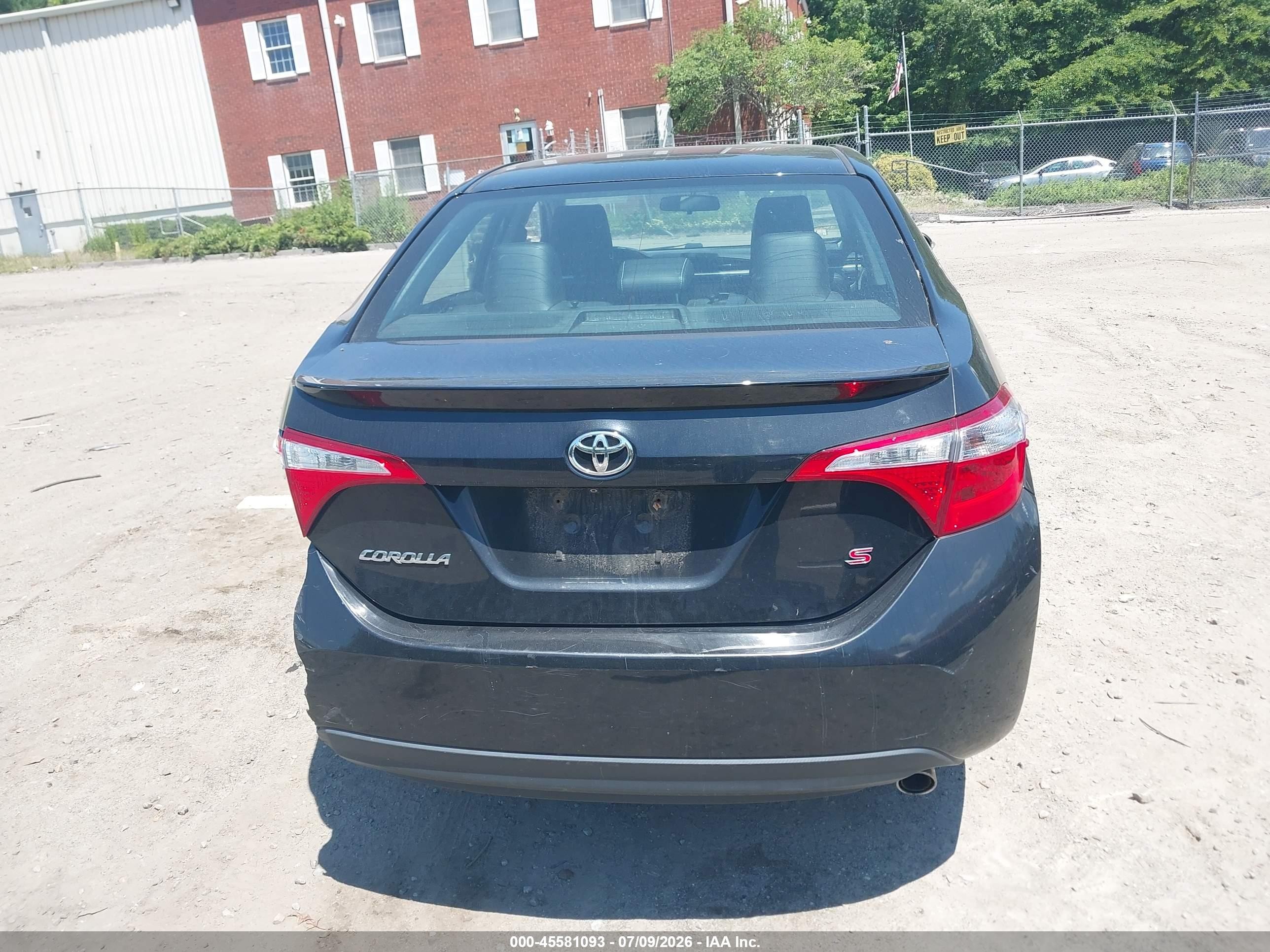 2015 Toyota Corolla S Plus Blue vin: 2T1BURHE8FC411100